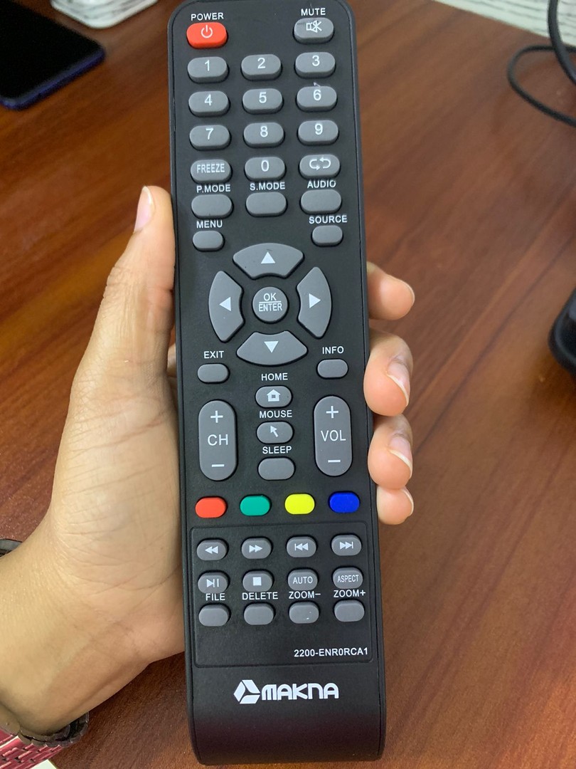 accesorios para electronica - Control remoto de mando universal para Smart TV MAKNA 3