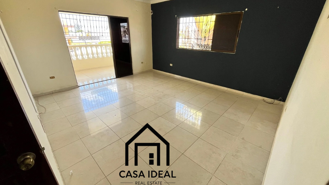 casas - se vende hermosa casa en exclusivo residencial en bani Av Fabio Herrera  4