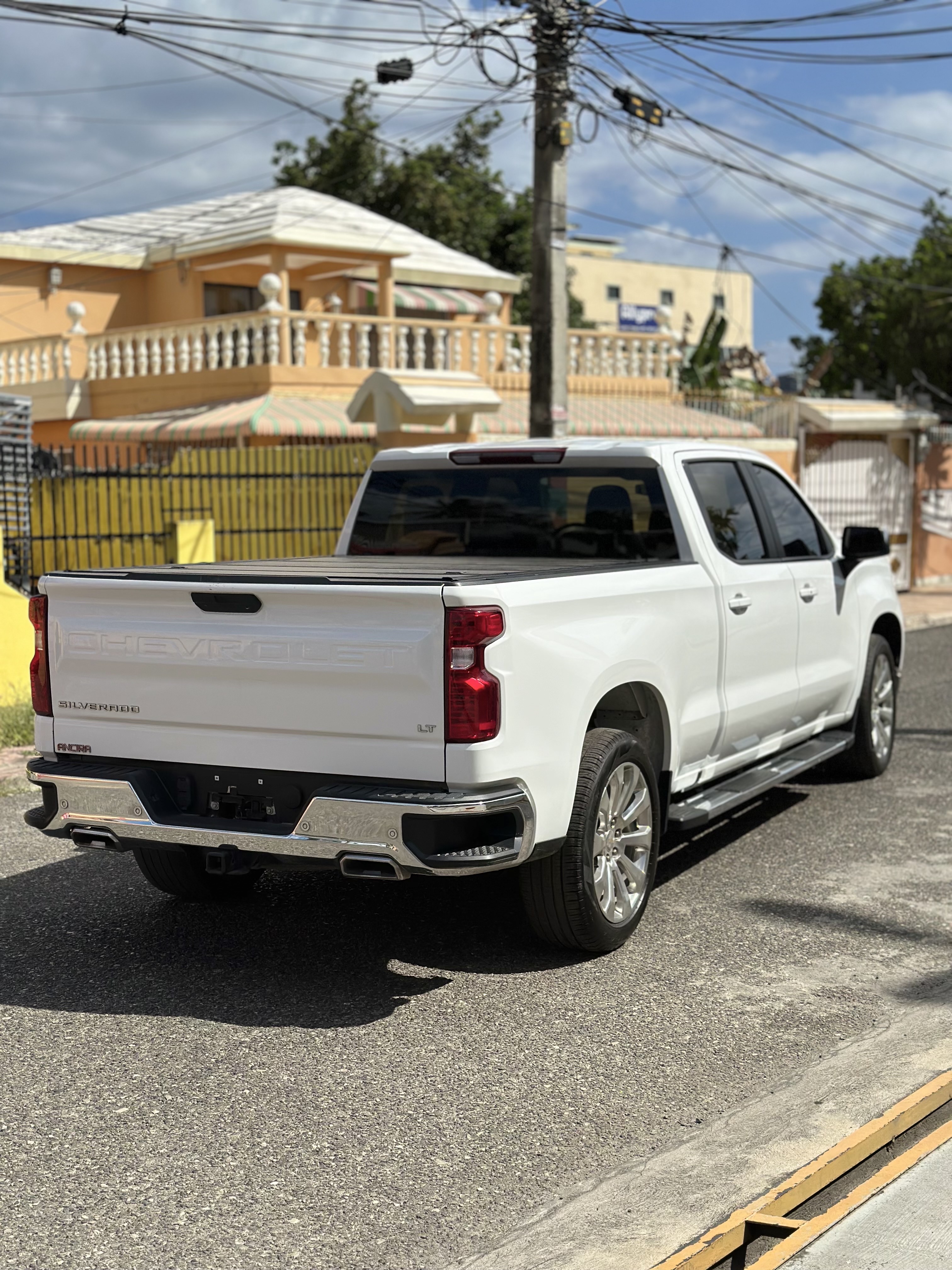 jeepetas y camionetas - CHEVROLET SILVERADO LT 1500 DURAMAX, 2022 3