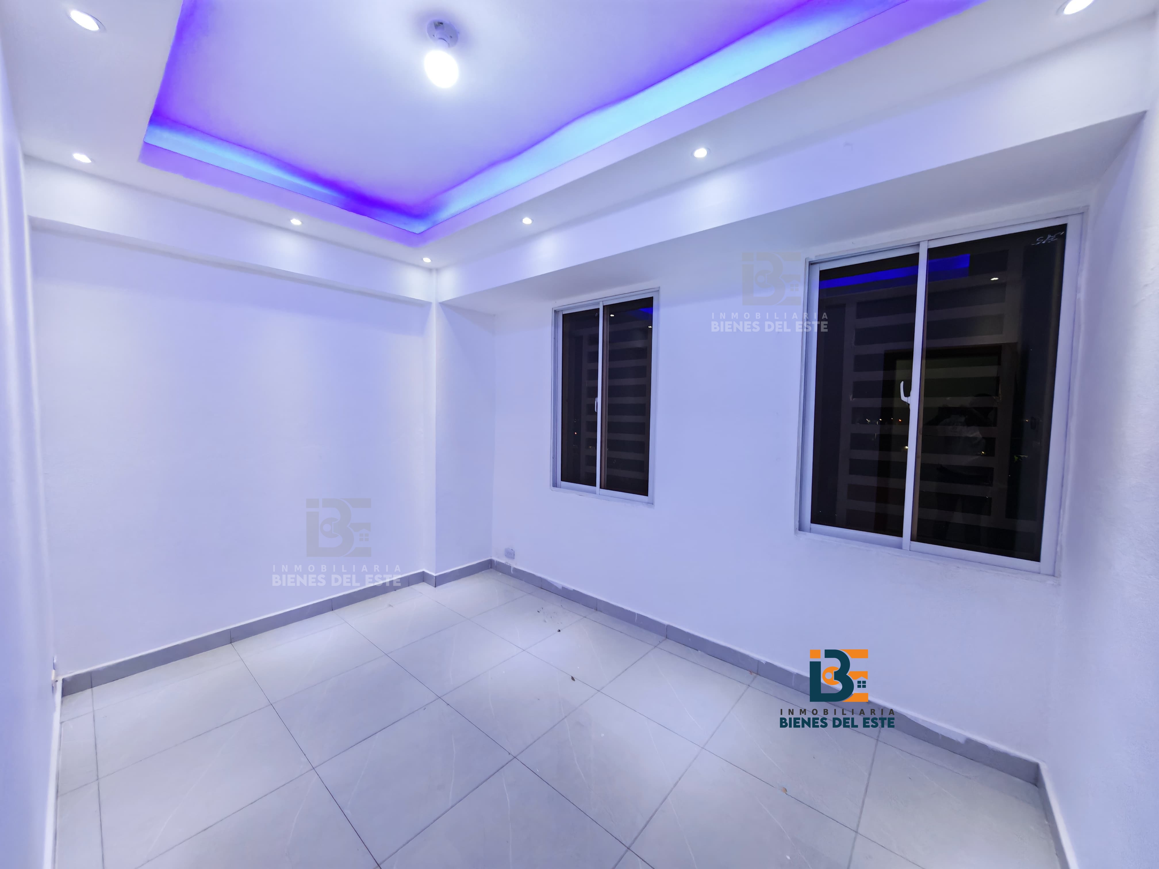 apartamentos - Se Renta Lujoso Apartamento con Tres habitaciones. 9