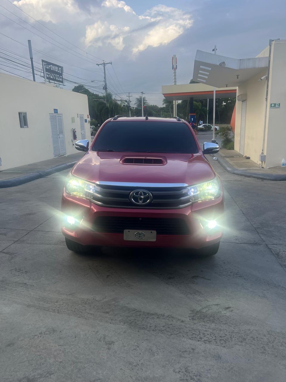jeepetas y camionetas - La vendo de oportunidad!!!