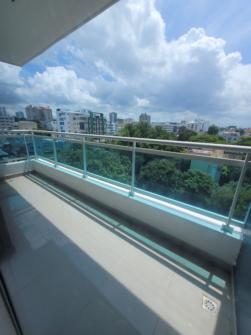 apartamentos - Apartamento de 3 habitaciones en Zona Universitaria  0