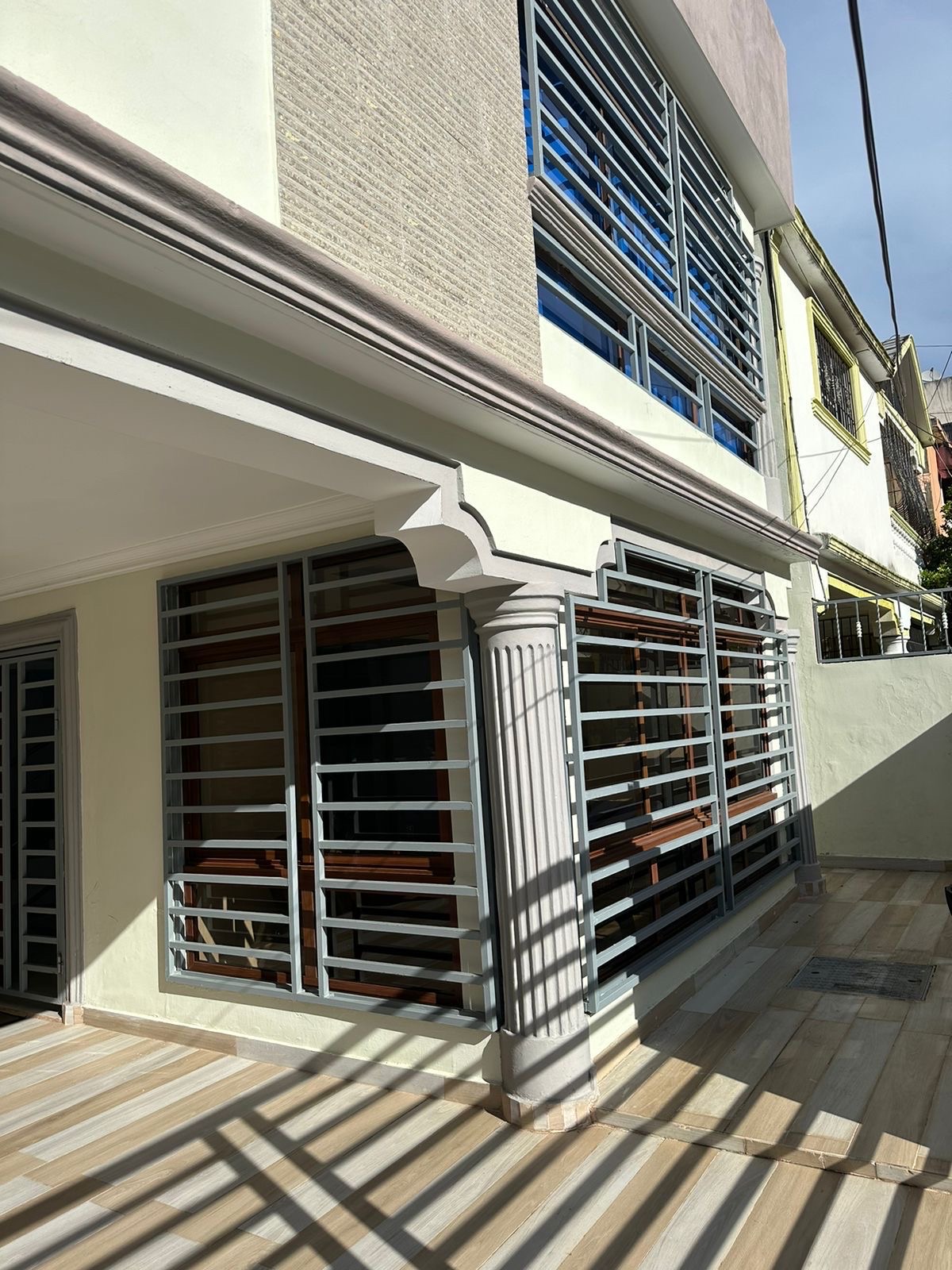 casas - vendo casa en Alma Rosa 2 Santo Domingo este  3