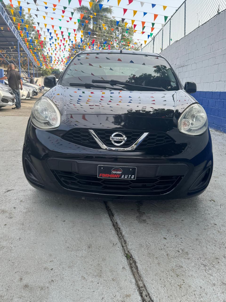carros - NISSAN MARCH  1