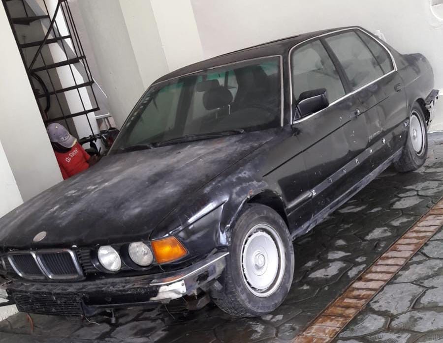 carros - Automovil BMW 750 1989  Turbo-Diesel, motor mercedes benz 5 cilindros 4