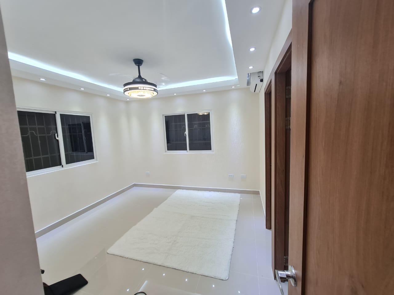 apartamentos -  Apartamento en Venta, Residencial Colinas III, Santo Domingo Oeste. 10
