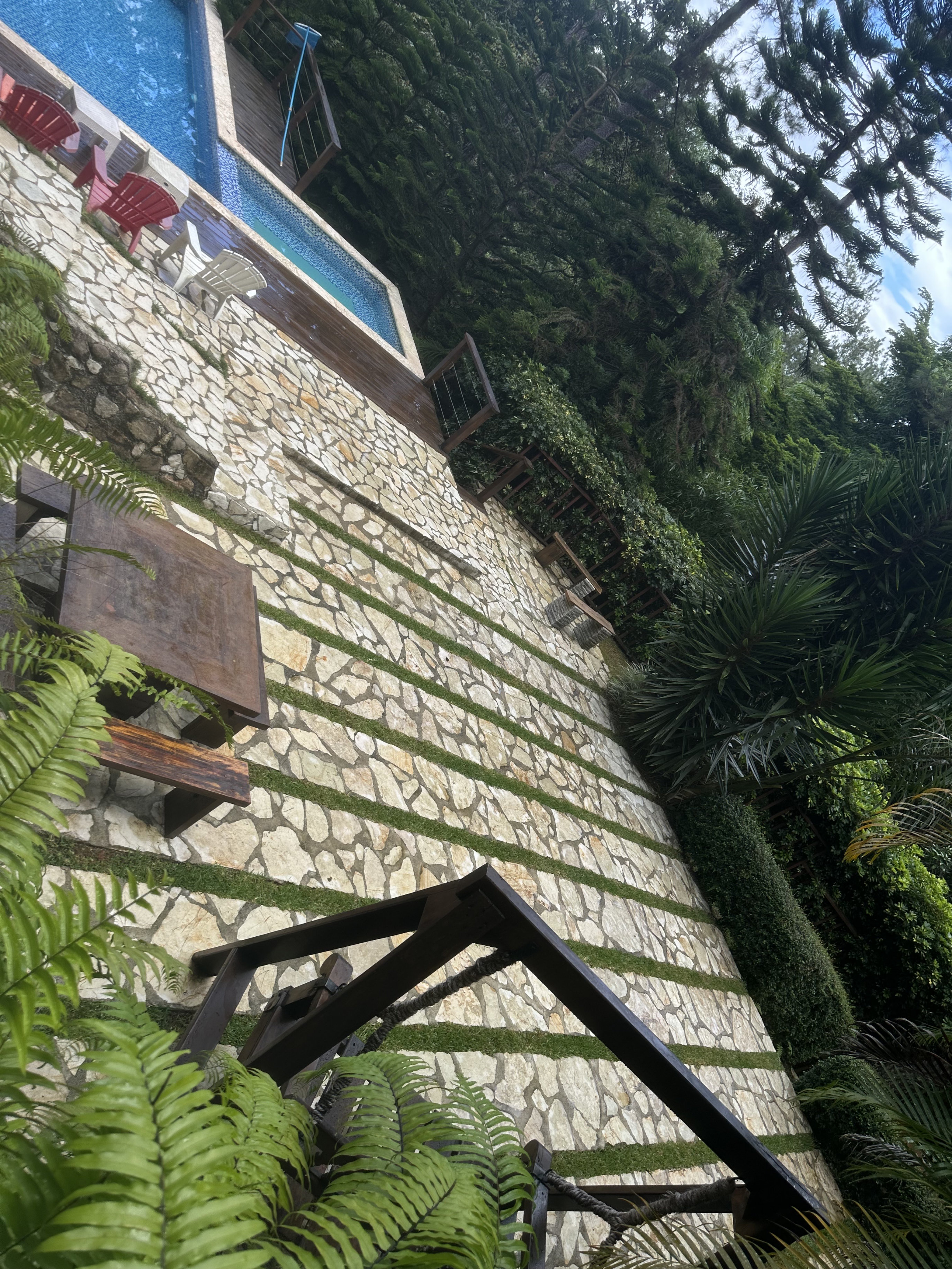 casas vacacionales y villas - Descubre tu refugio ideal en Monte Bonito, Jarabacoa. Naturaleza, lujo y paz. 6
