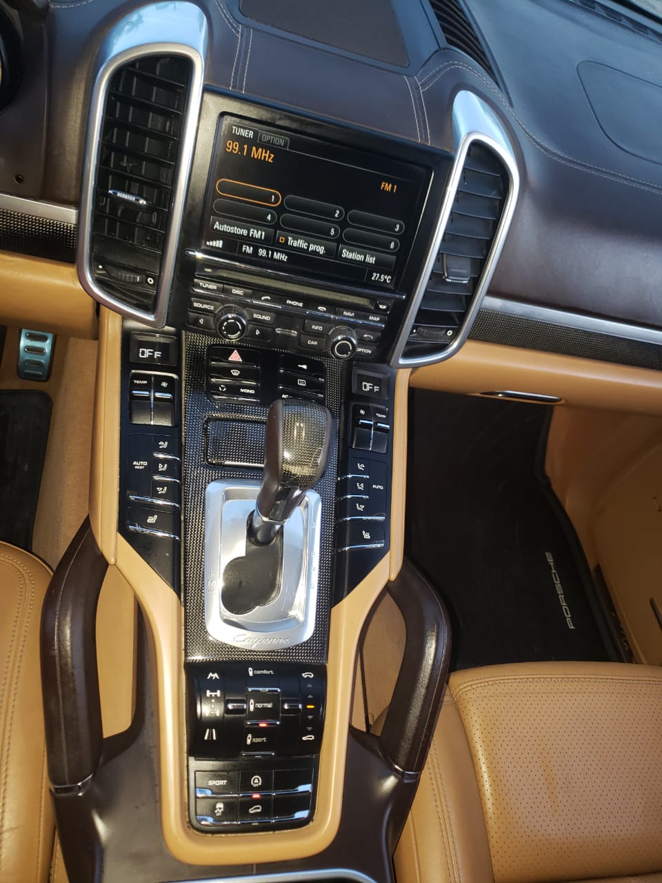 jeepetas y camionetas - Porsche Cayenne Turbo 2011 5