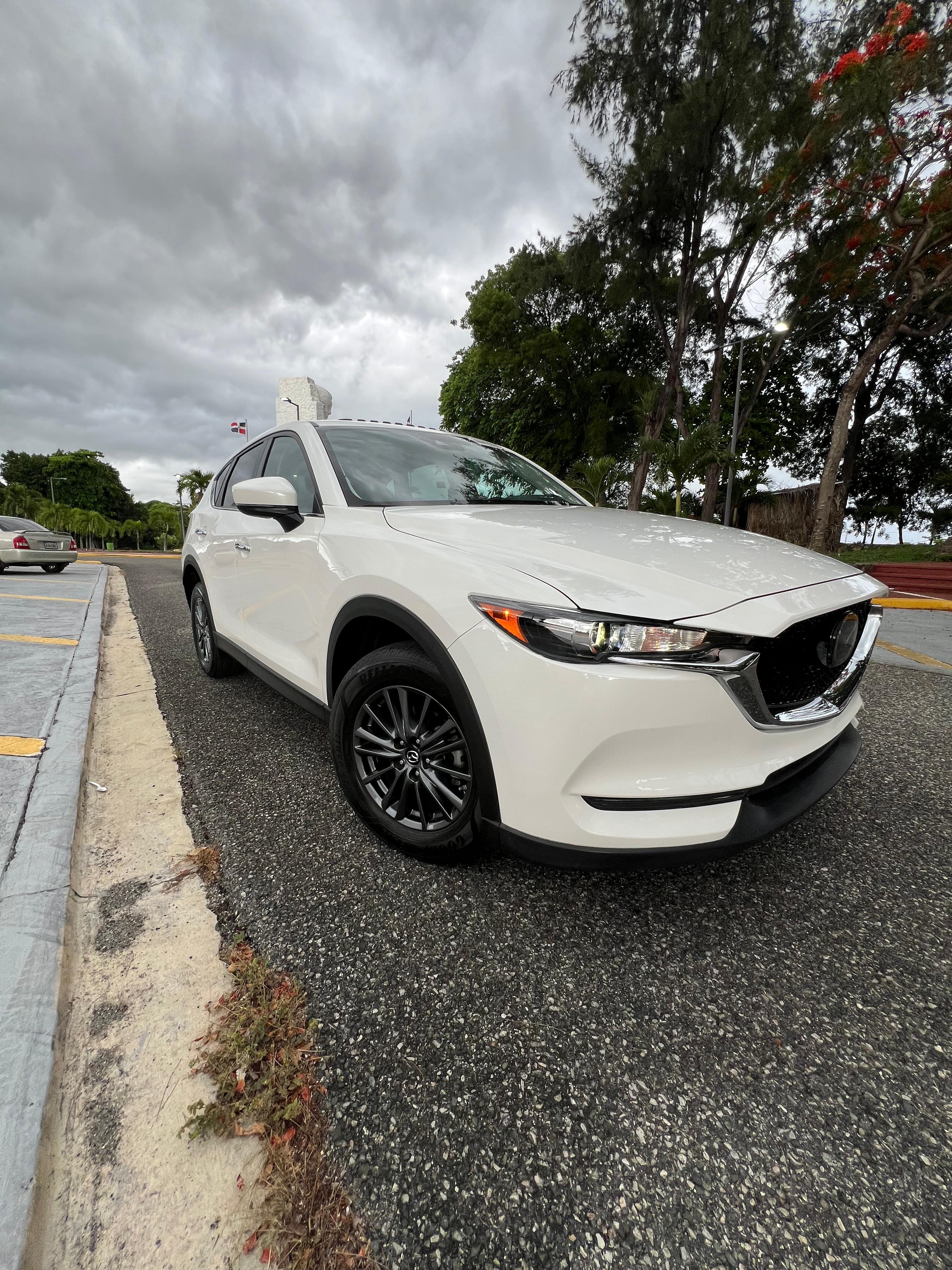 jeepetas y camionetas - Mazda cx5 2019 Touring  2