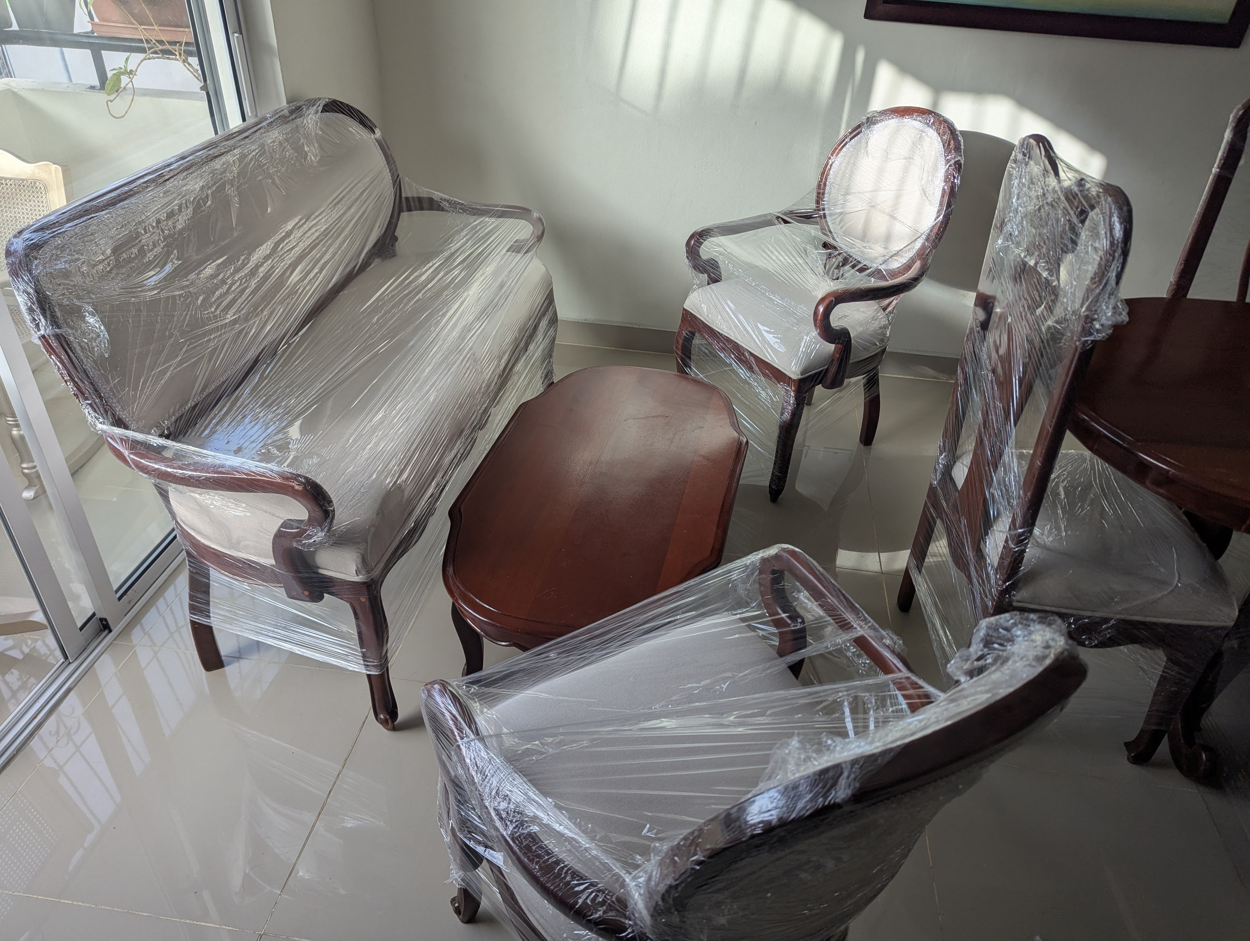 muebles y colchones - Juego de Comedor y Muebles en Caoba Antigua 0