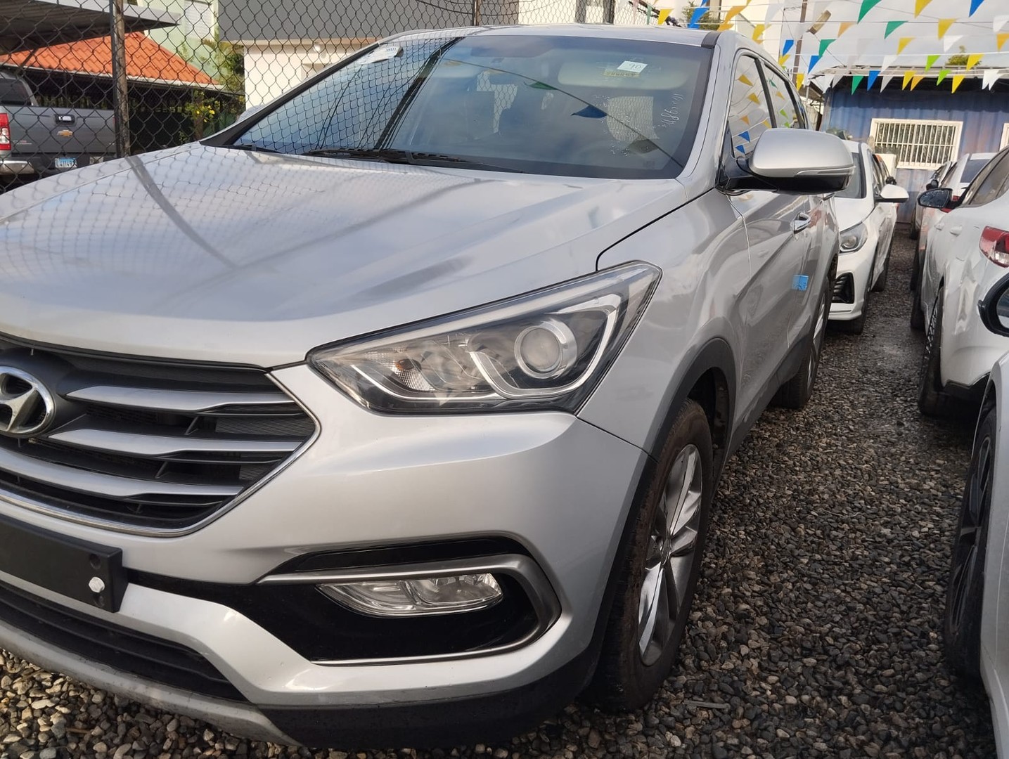 jeepetas y camionetas - HYUNDAI SANTA FE 2018 GRISDESDE RD$1,150,100 Mil  4