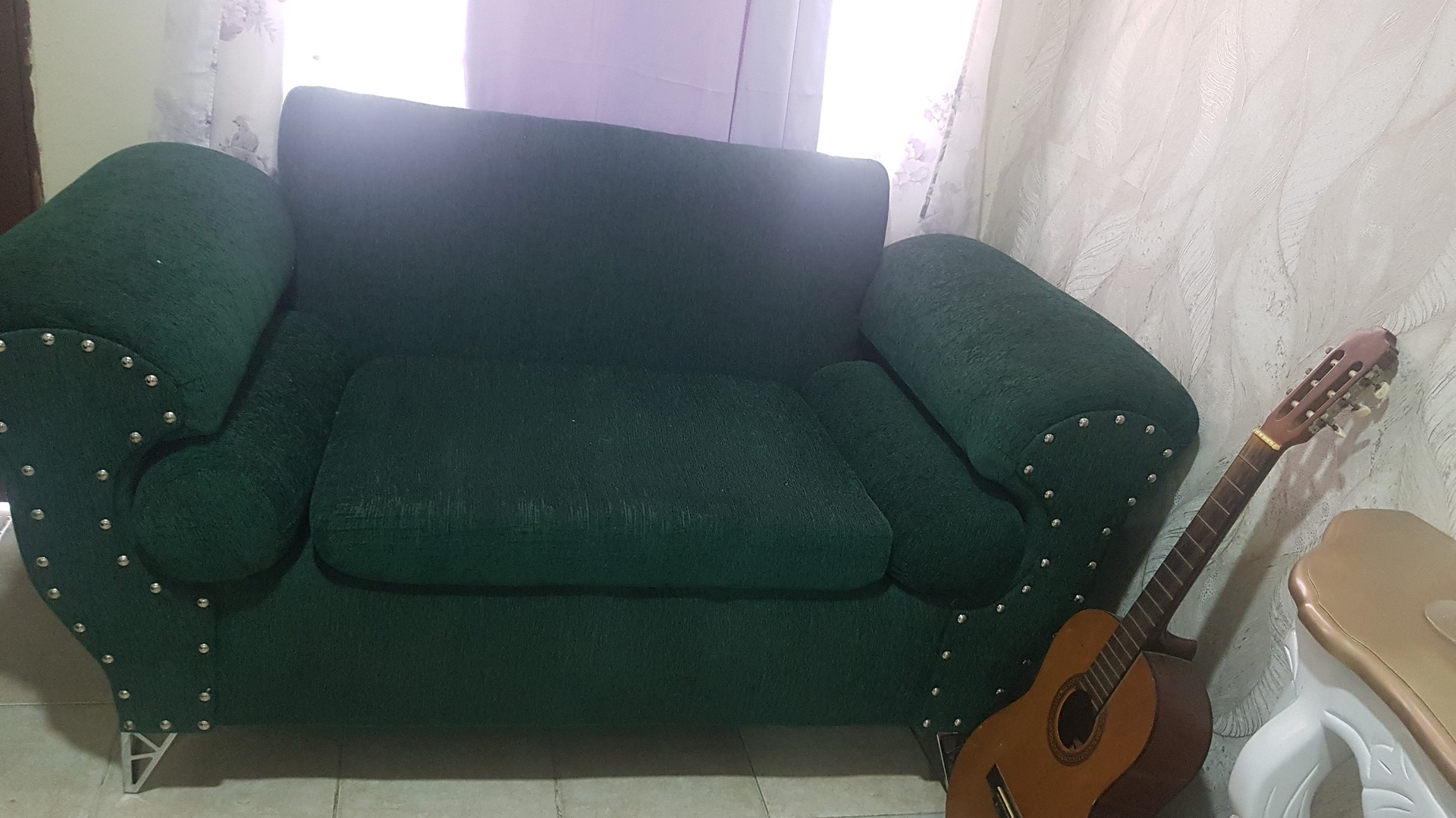 muebles y colchones - Vendo 2 sofas en buenas condiciones,uno de 2 personas y el otro de 3 personas 1