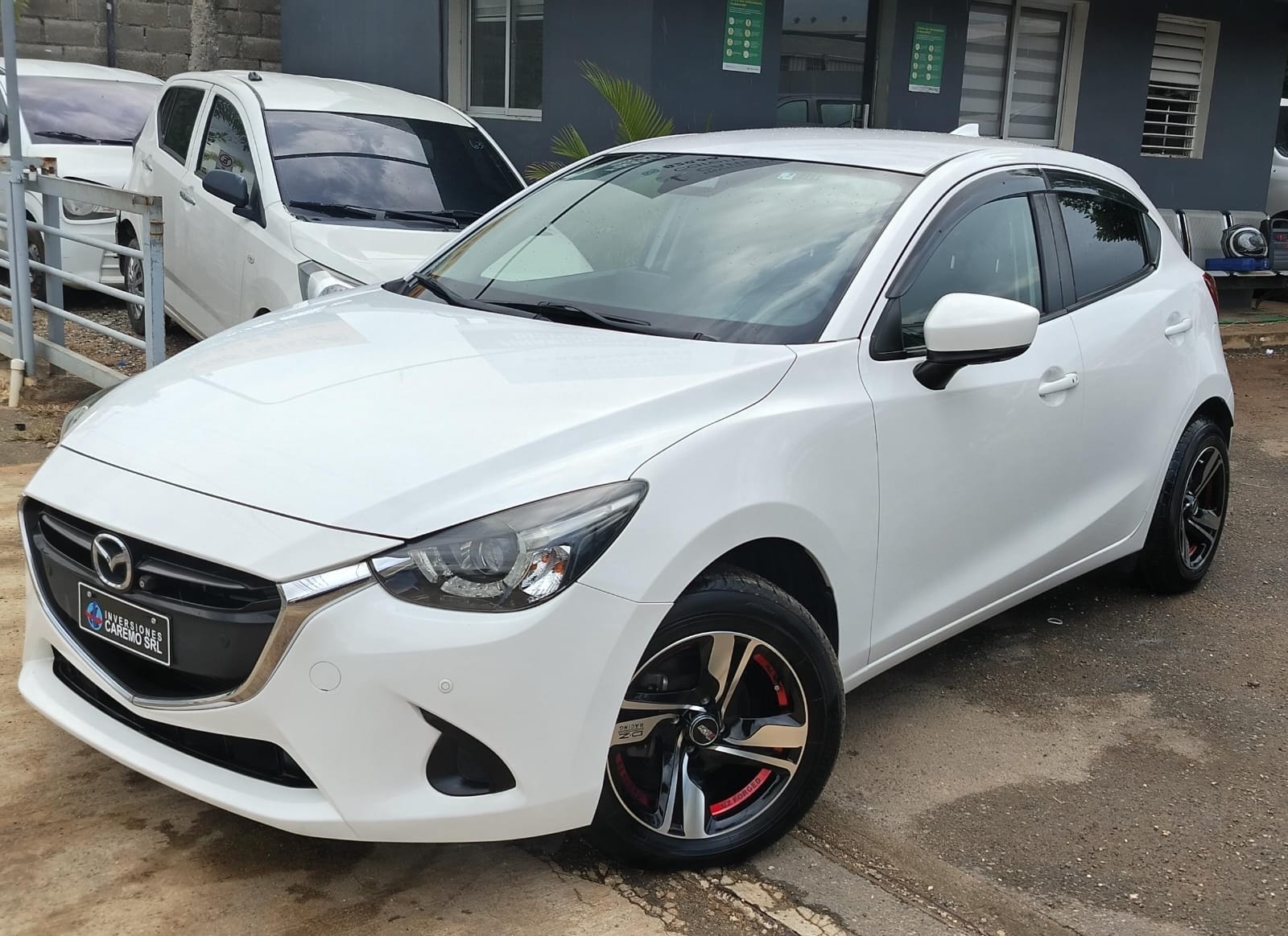 carros - Mazda demio 2020 