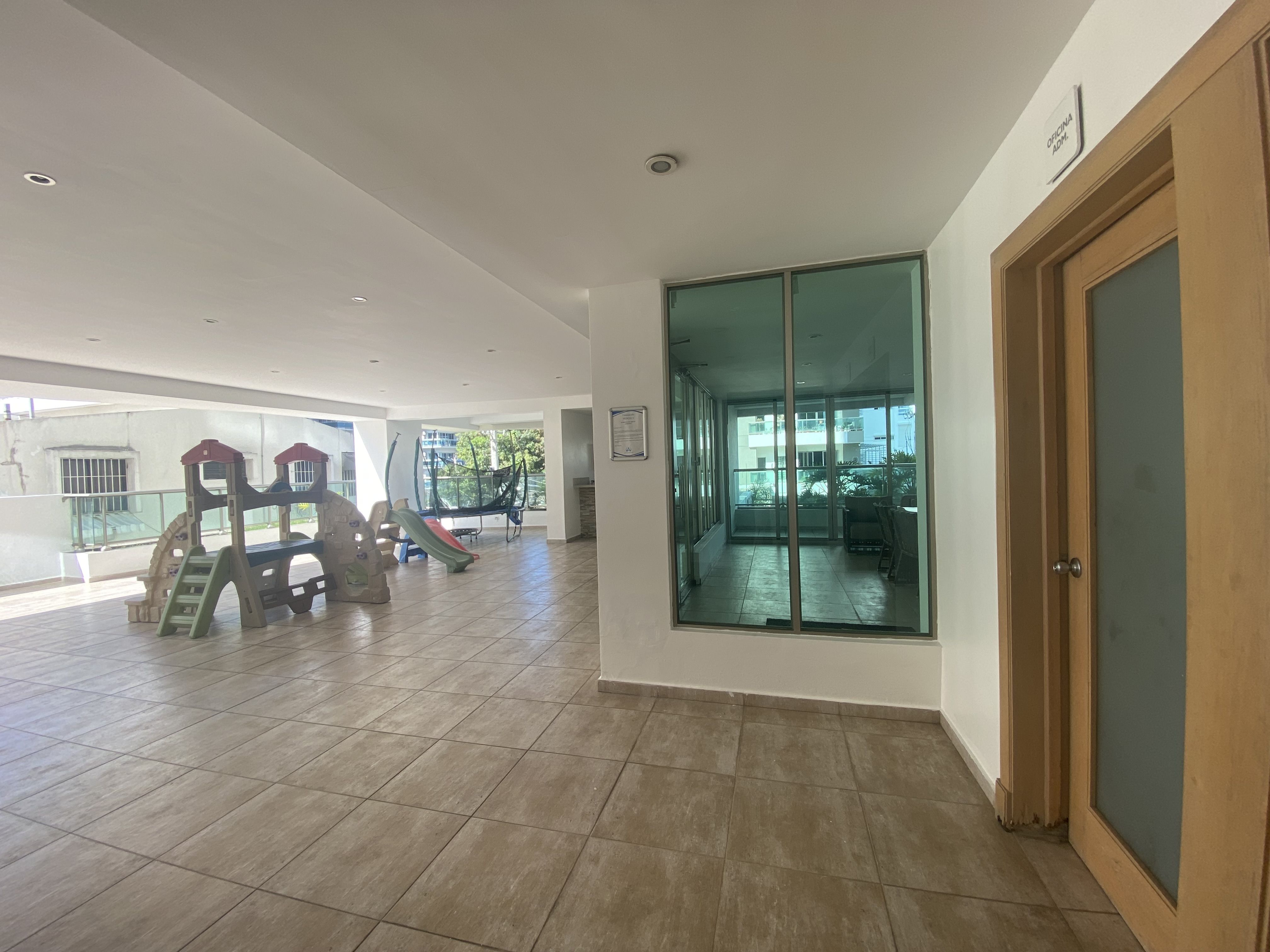 apartamentos - Apartamento en evaristo morales en venta  3