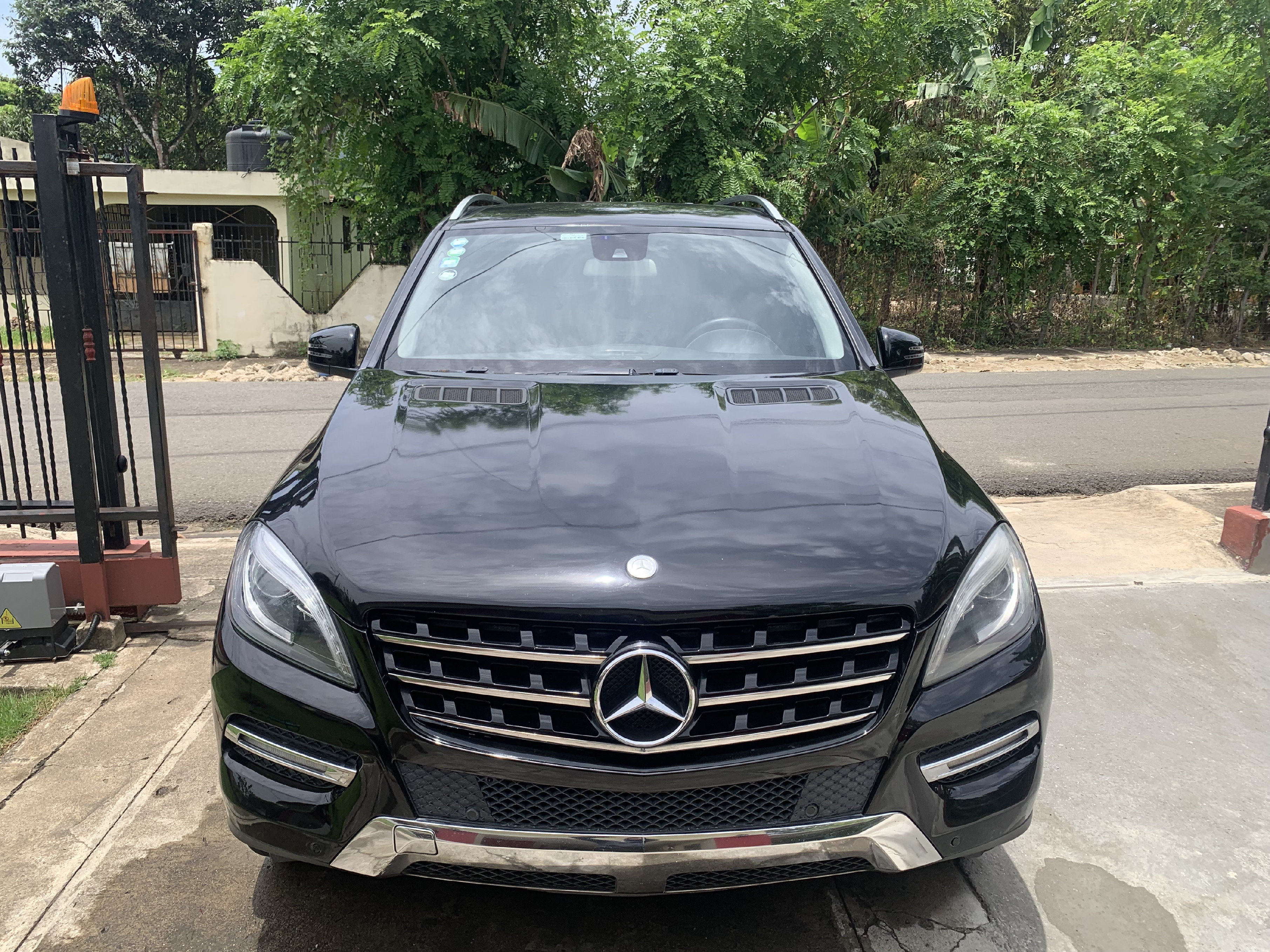 jeepetas y camionetas - Mercedes-Benz ML300 2
