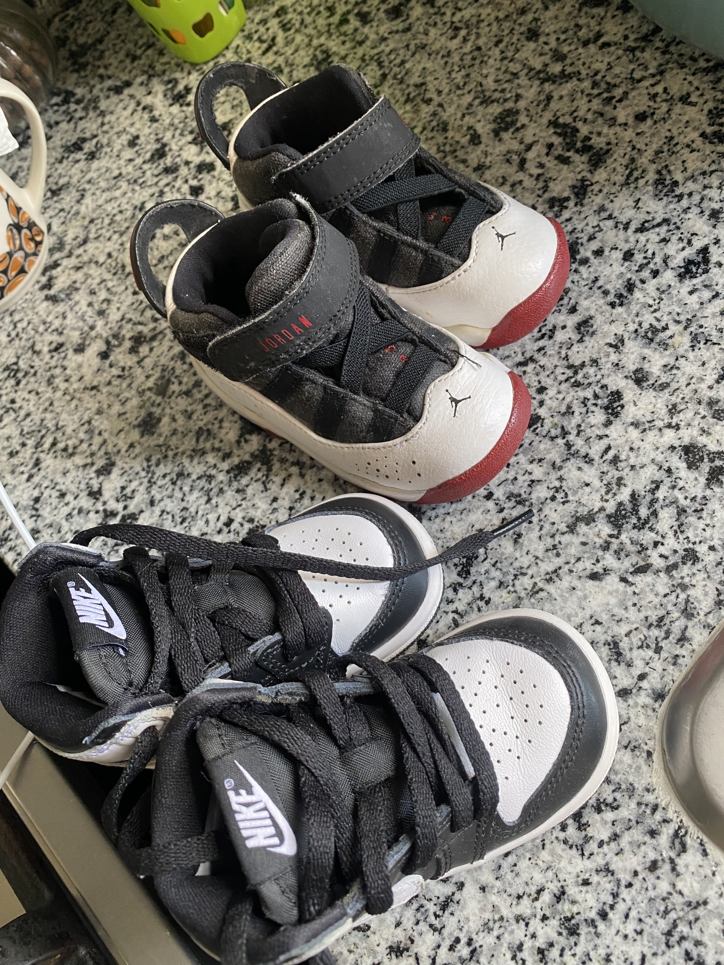 ropa y zapatos - Tenis 2