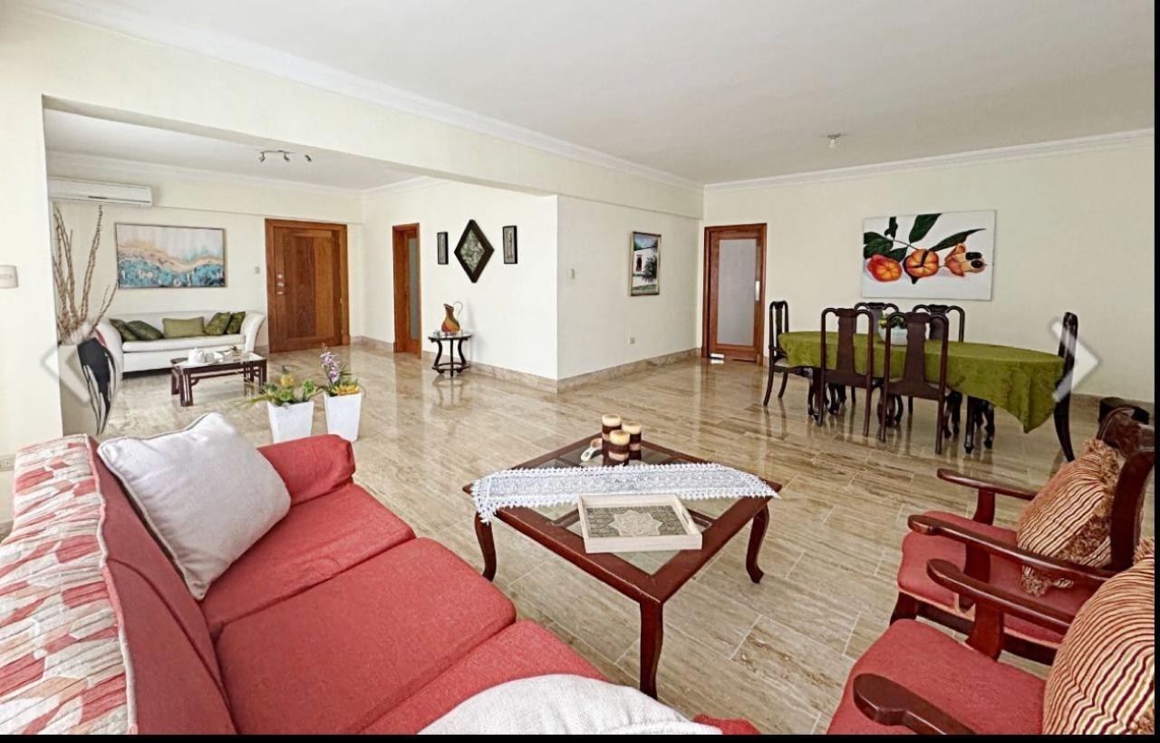 apartamentos - Vendo apartamento en Sanche Naco Distritos nacional 
 en una torre USD$325,000, 7