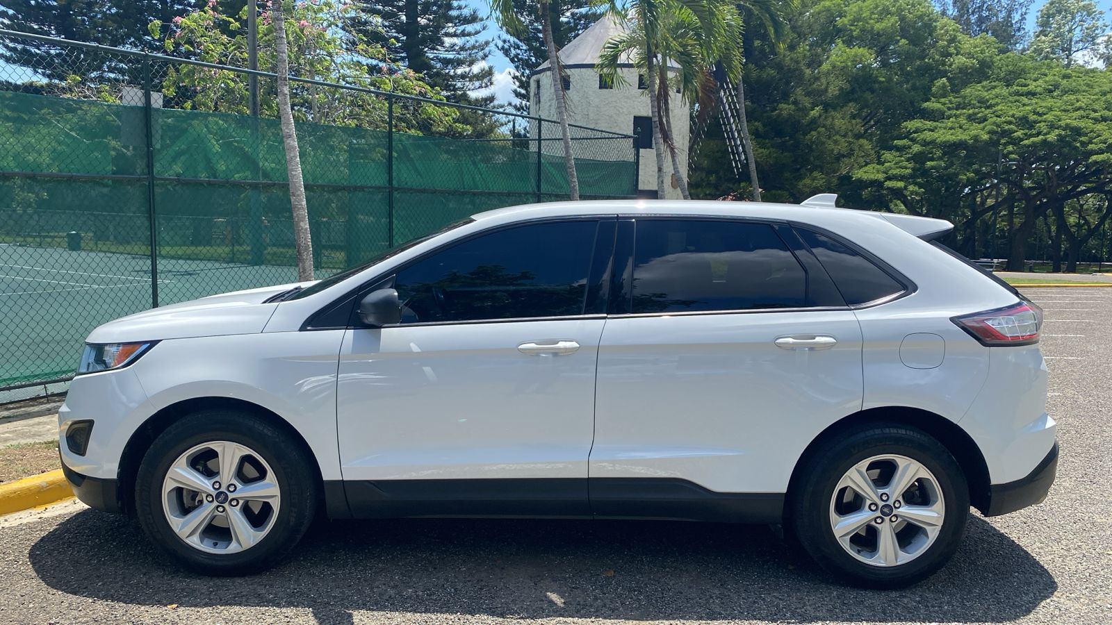 jeepetas y camionetas - FORD EDGE EN OPTIMAS CONDICIONES 1