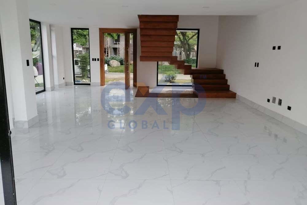 casas - Casa moderna en venta en Altos de Los Samanes, Santiago – 3 habs, 2 niveles 4
