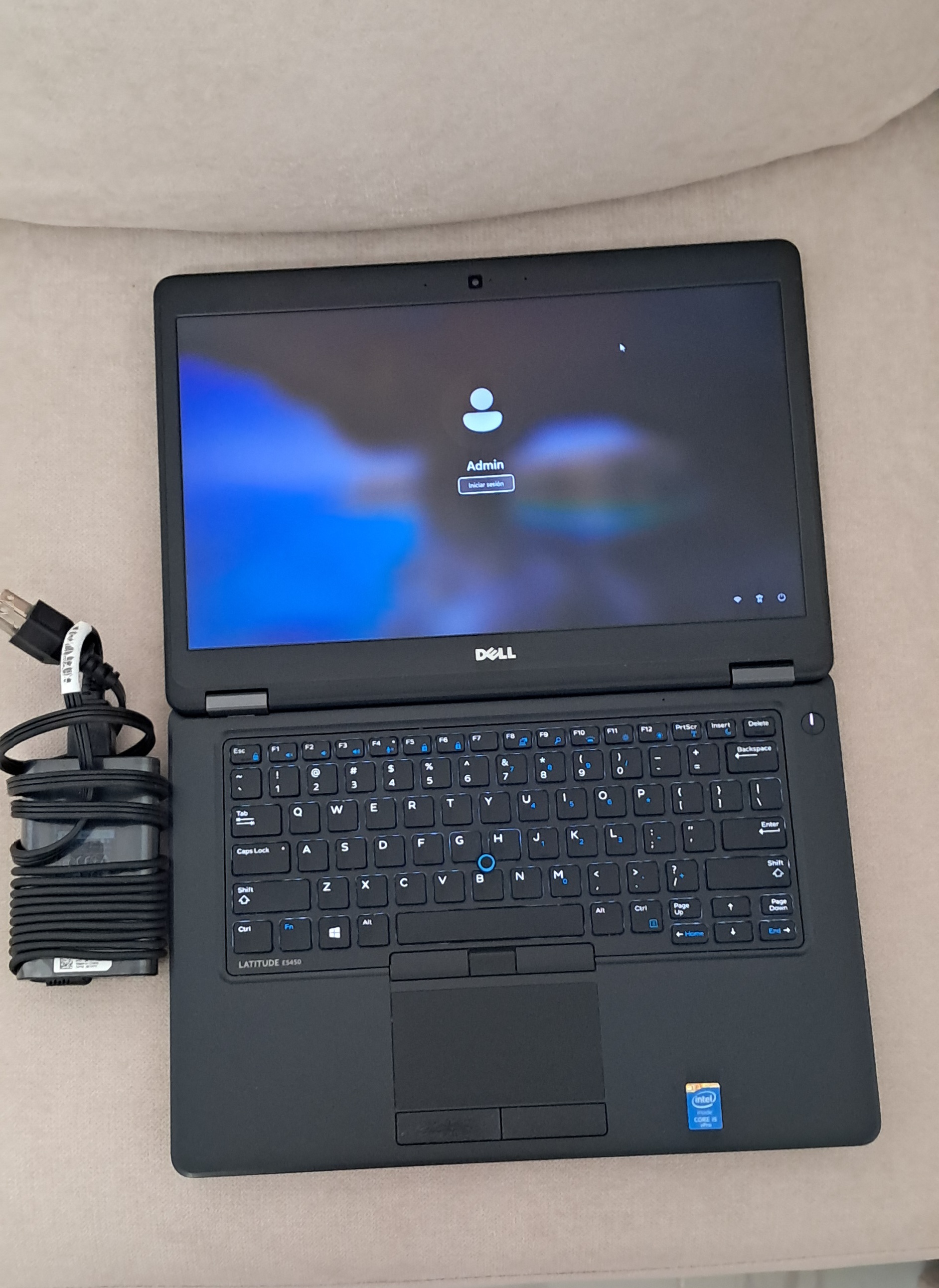 computadoras y laptops - Laptop Dell 16GB 500GB SSD E5450 i5-5300 2.30 Ghz 2