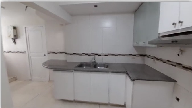 apartamentos - hermoso apartamento en zona céntrica bella vista  1