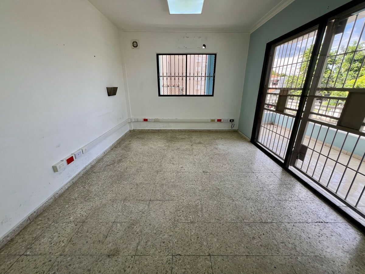 casas - Alquiler de Casa en La Castellana 4