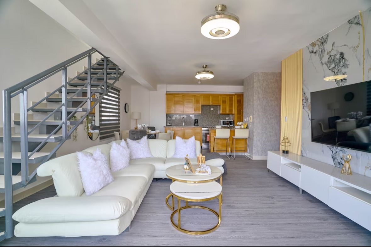 penthouses - 🏙️ Penthouse de Lujo con Jacuzzi y BBQ – 2 Niveles 1