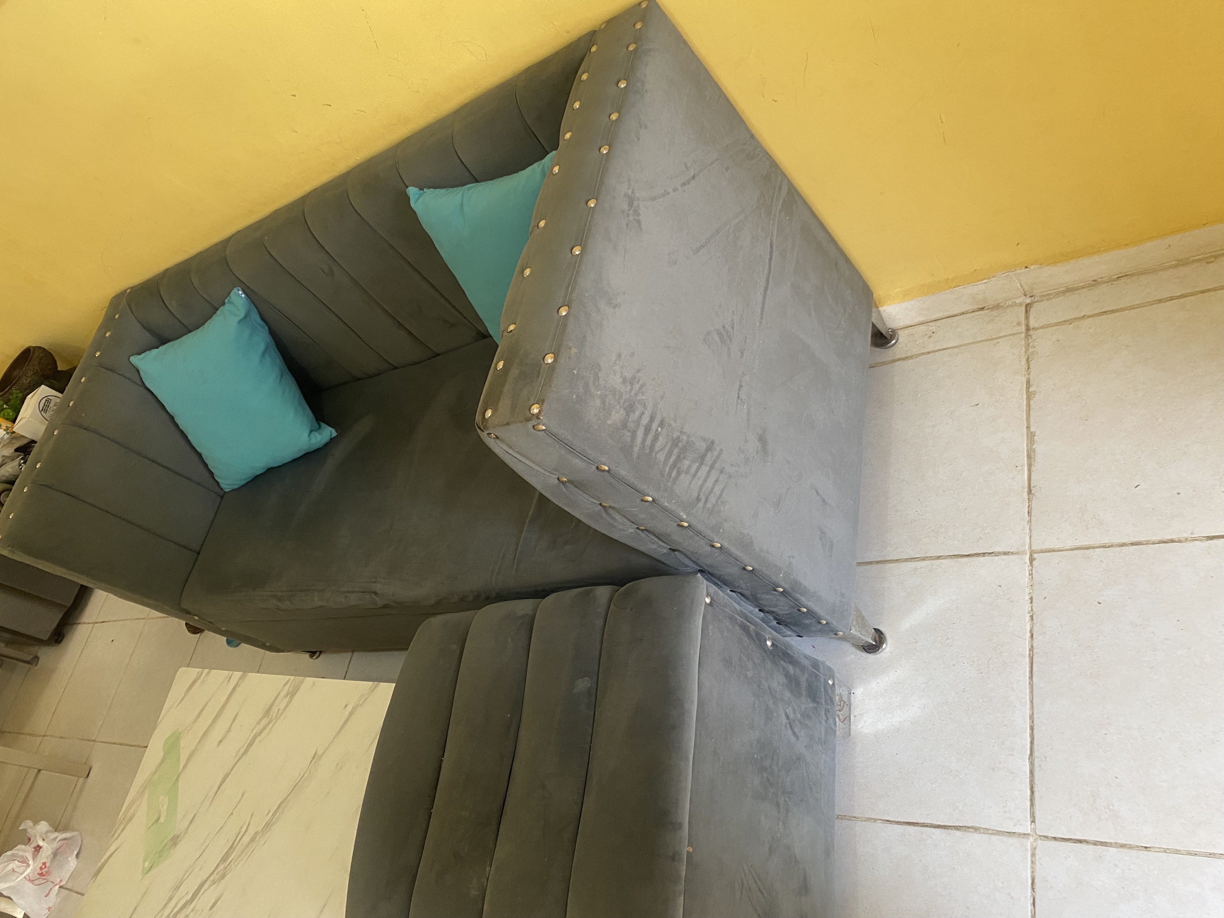 muebles y colchones - esté mueble lo venderé completo con todo y mesa y los dos cojines  7