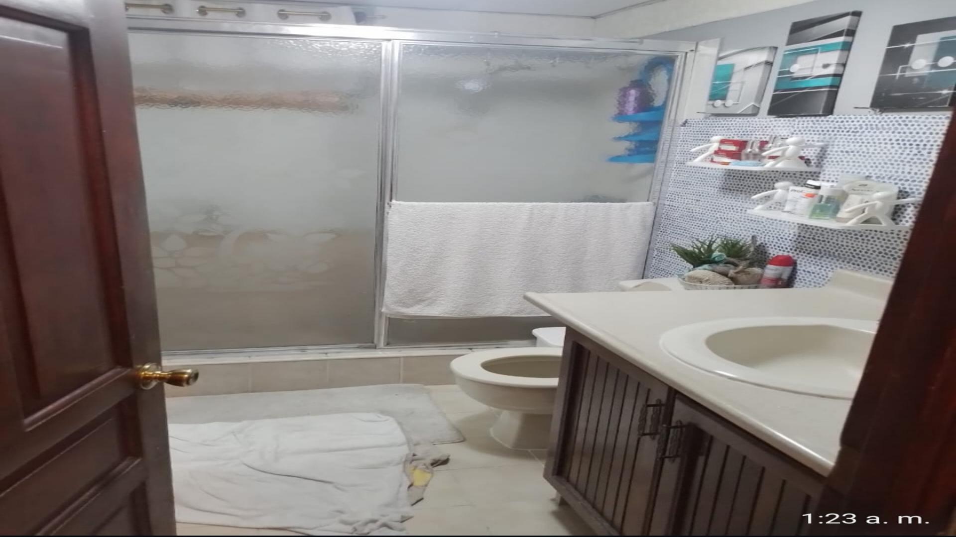 apartamentos - VENDO APTO ARROYO HONDO VIEJO 6
