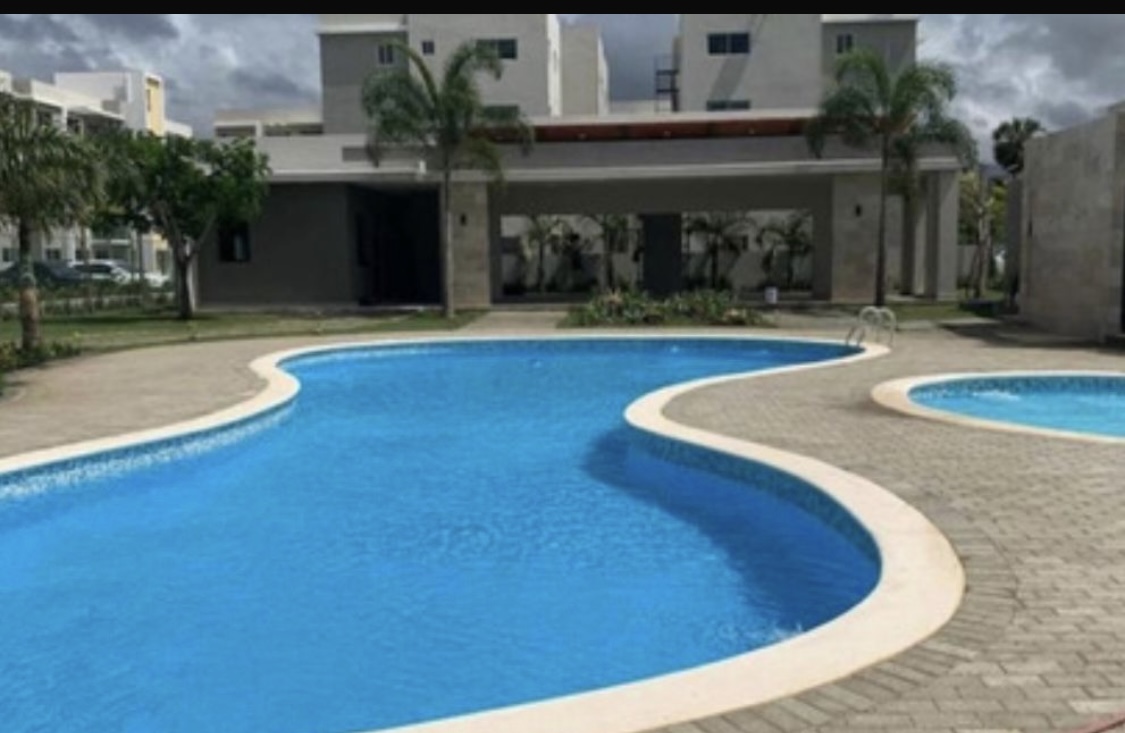 apartamentos - Vendo 4to piso Residencial en Gurano 100 .metros. 