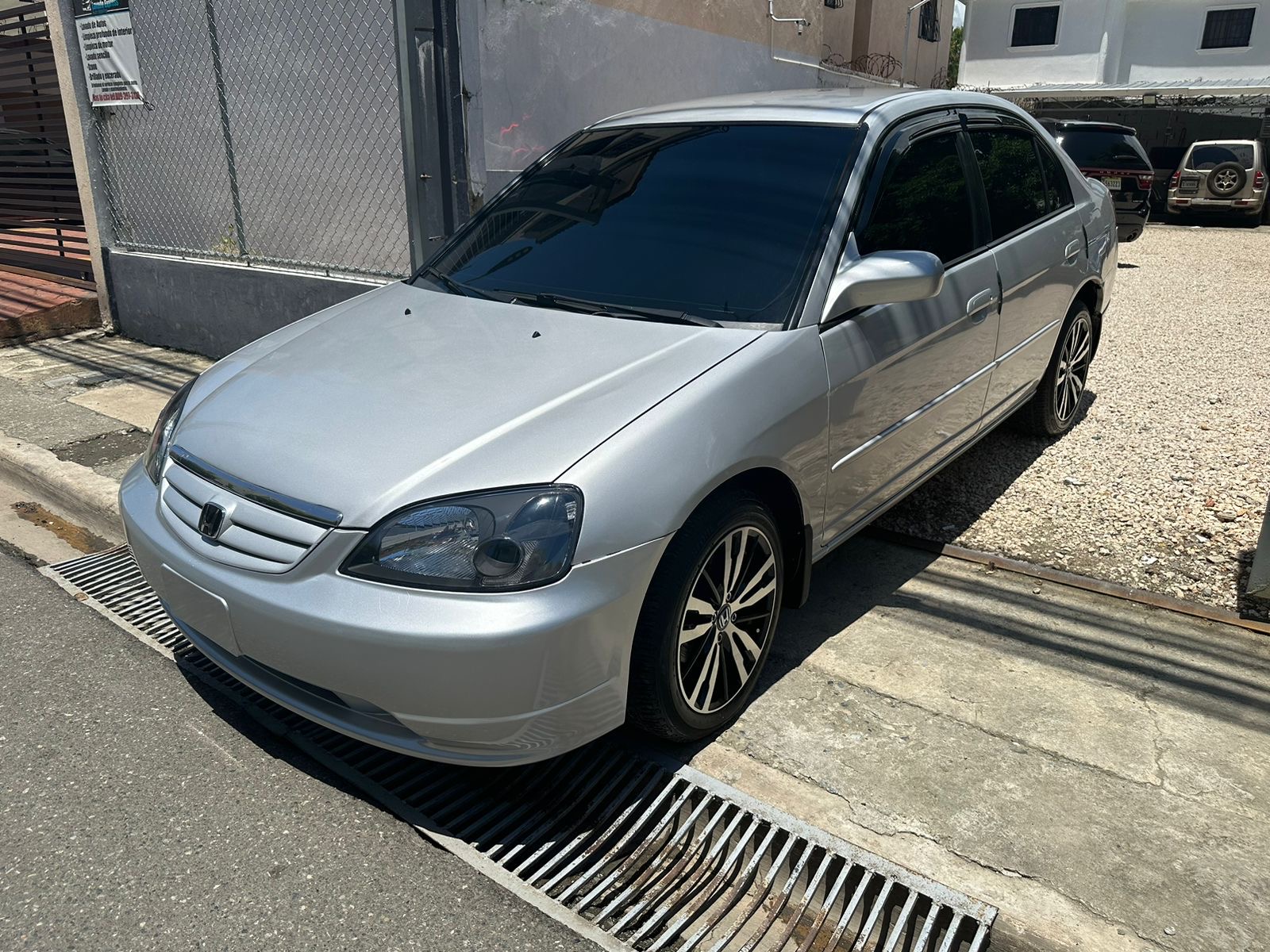 carros - Vendo Honda civic 2003 exentes condiciones D’oport