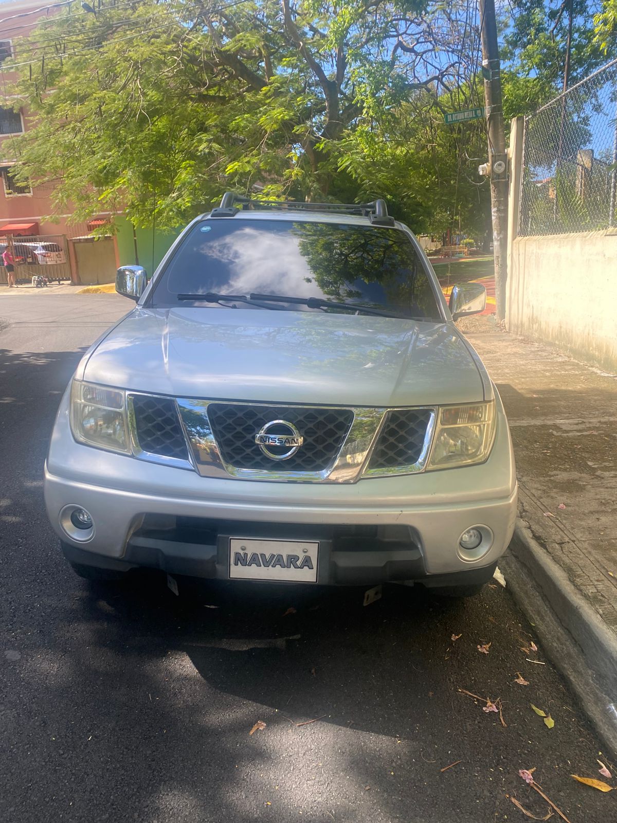jeepetas y camionetas - Nissan Navara 2014