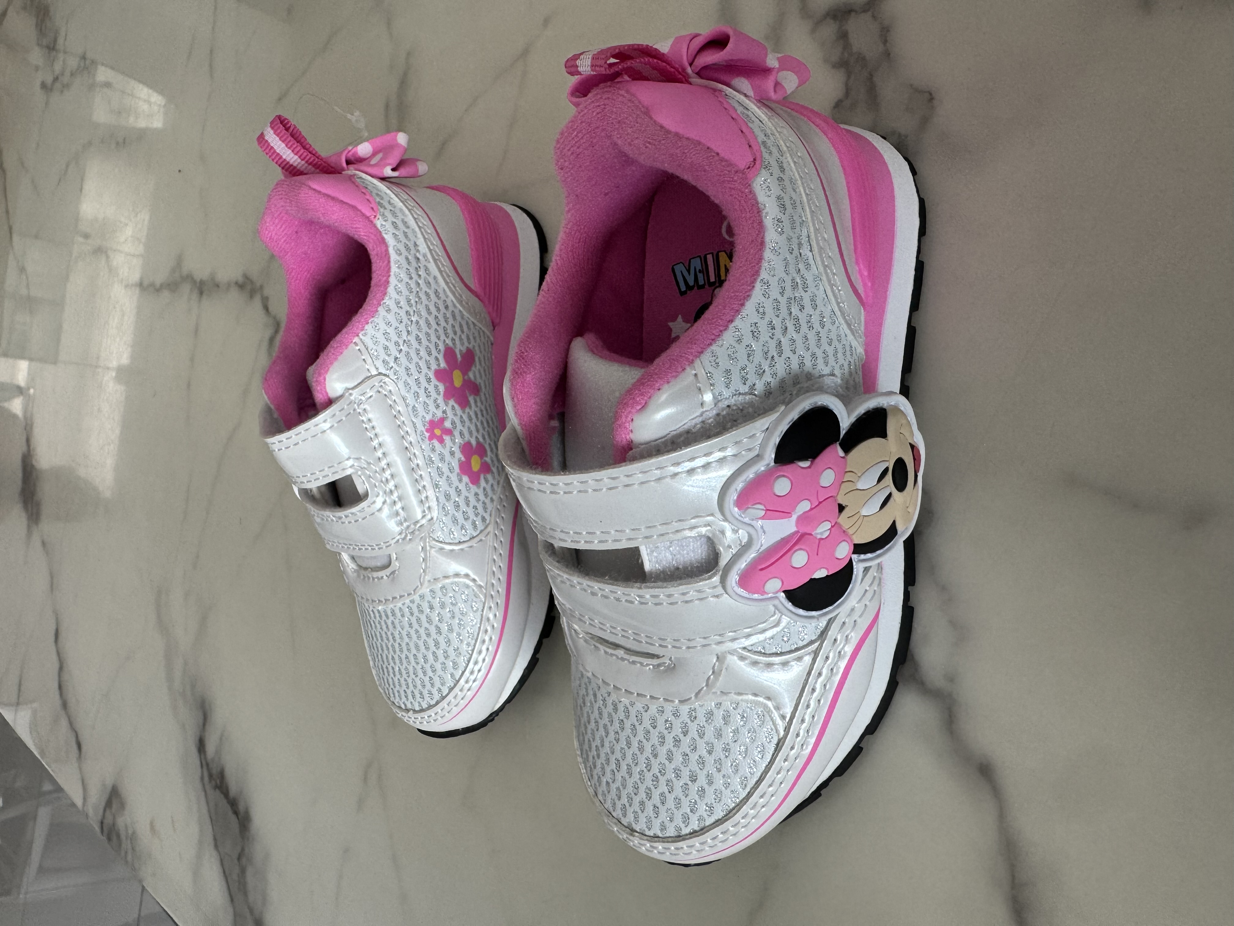 ropa y zapatos - Disney Zapatos sin cordones de Minnie Mouse 