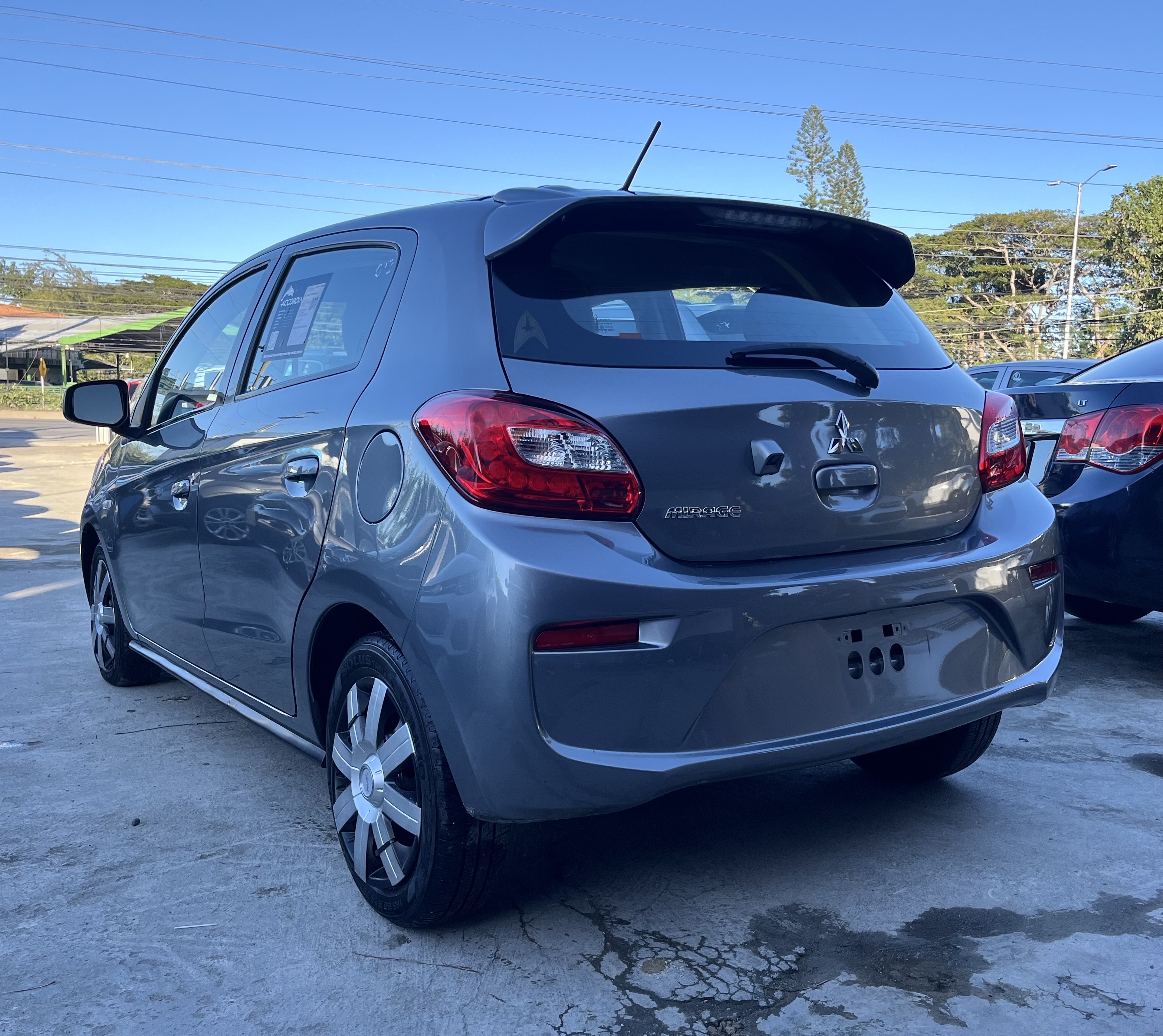 carros - Mitsubishi Mirage 2019 
 2