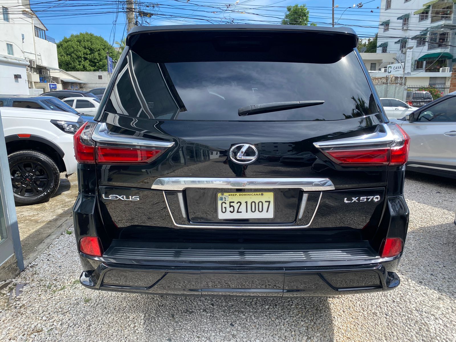 jeepetas y camionetas - Lexus LX 570 2016 8