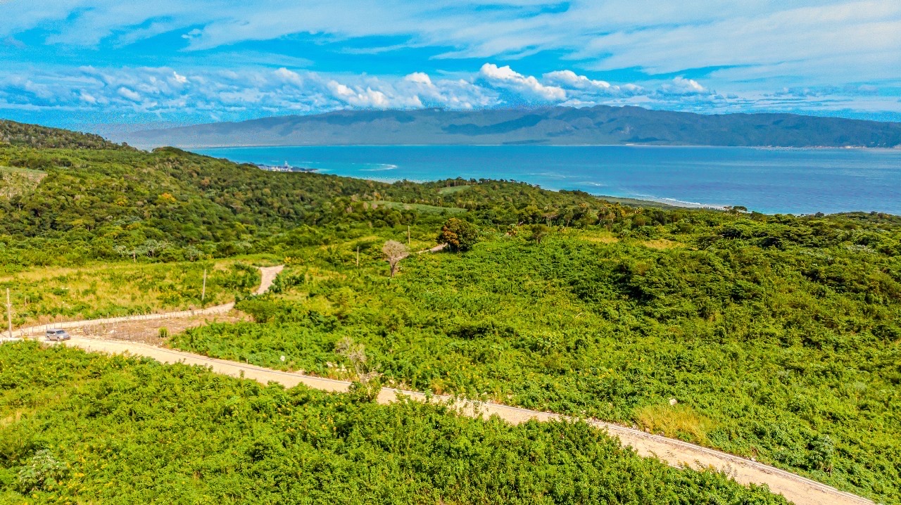 solares y terrenos - Terreno de 1000 M2 con vista al Mar en Barahona  3