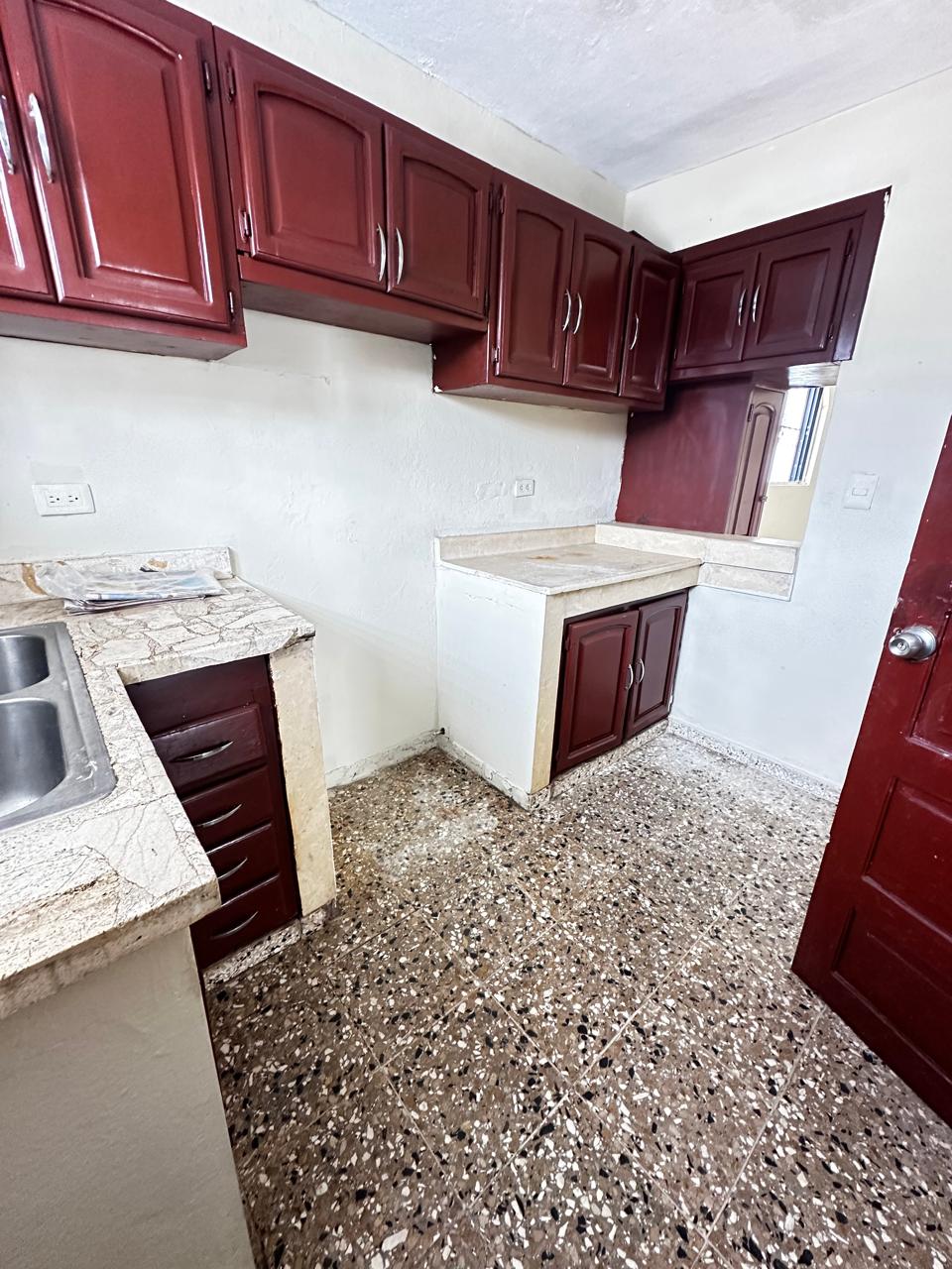 apartamentos - Rento apto en Bayona, muy comodo e iluminado 7