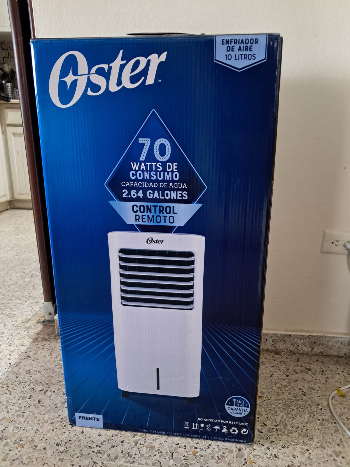 aires acondicionados y abanicos - Oster Enfriador de Aire Digital / Usado - Como nuevo!  0