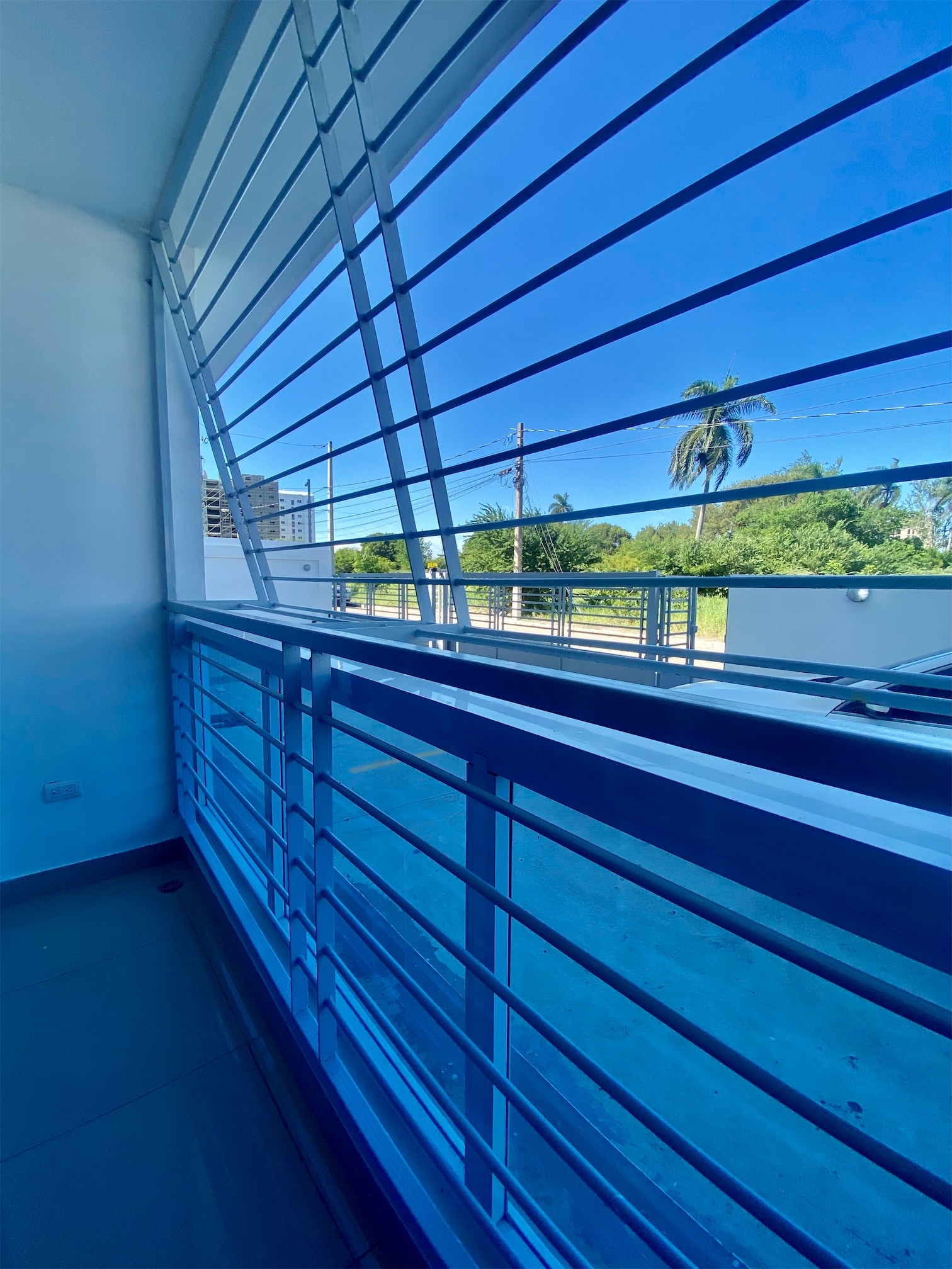 apartamentos - Segundo nivel de venta en jardines del sur, Santiago  2
