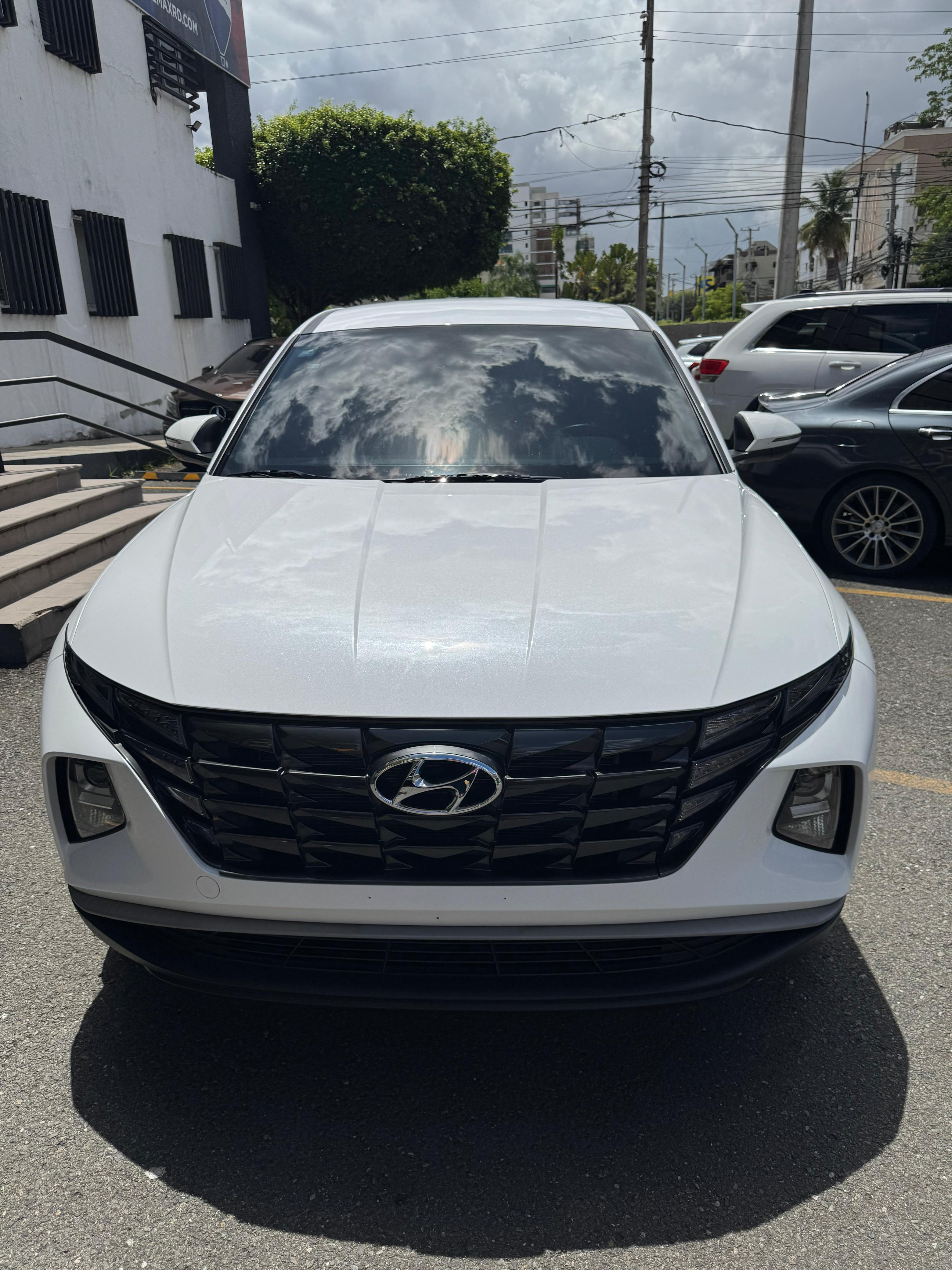 jeepetas y camionetas - Hyunday Tucson como nueva!