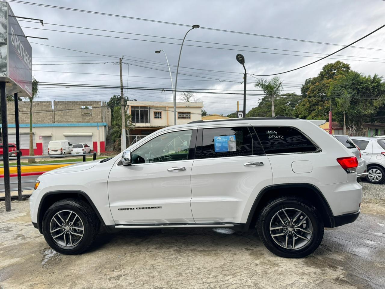 jeepetas y camionetas - Vendo Jeep   4