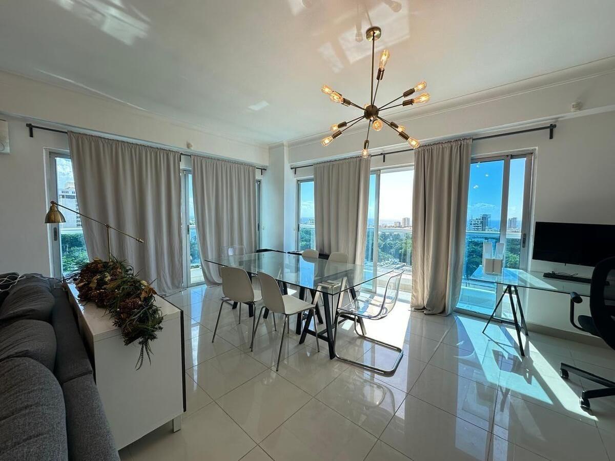 apartamentos - Apartamento de venta en Gazcue 0
