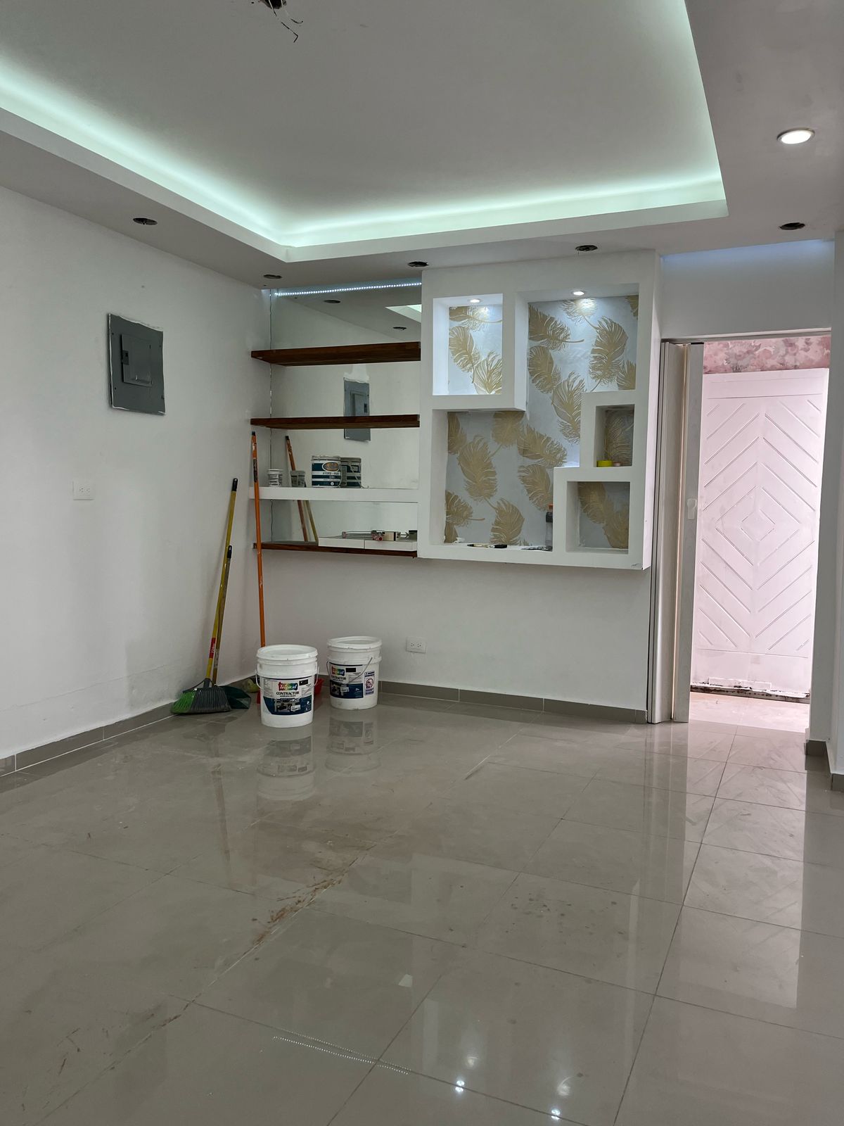 oficinas y locales comerciales - Amplio Local comercial 240m2 ideal para negocio 8