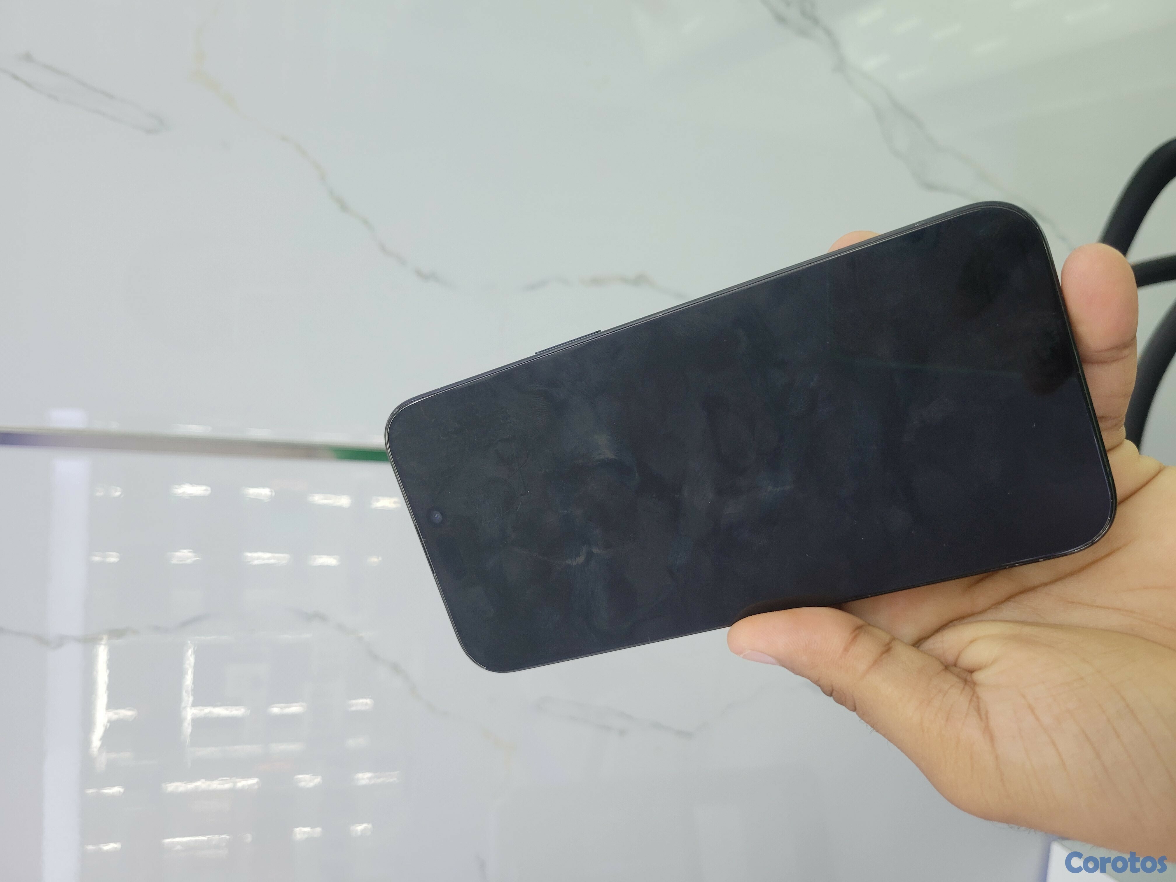 celulares y tabletas - iPhone 15 pro max de 256gb  5