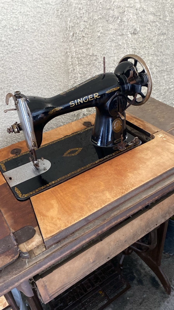 arte y antigüedades - Maquina de coser Singer original (clásica) 0
