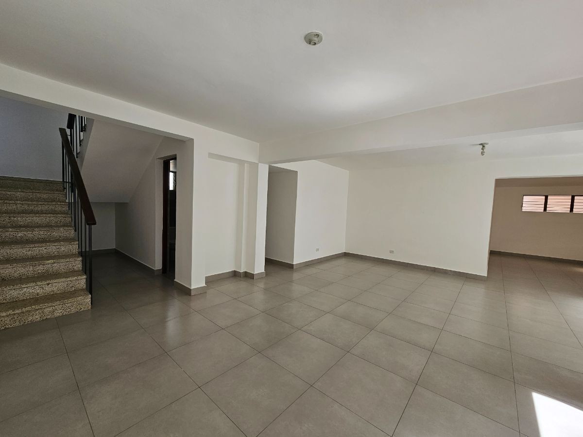 casas - Alquiler de casa en La esperilla Residencial cerrado 1