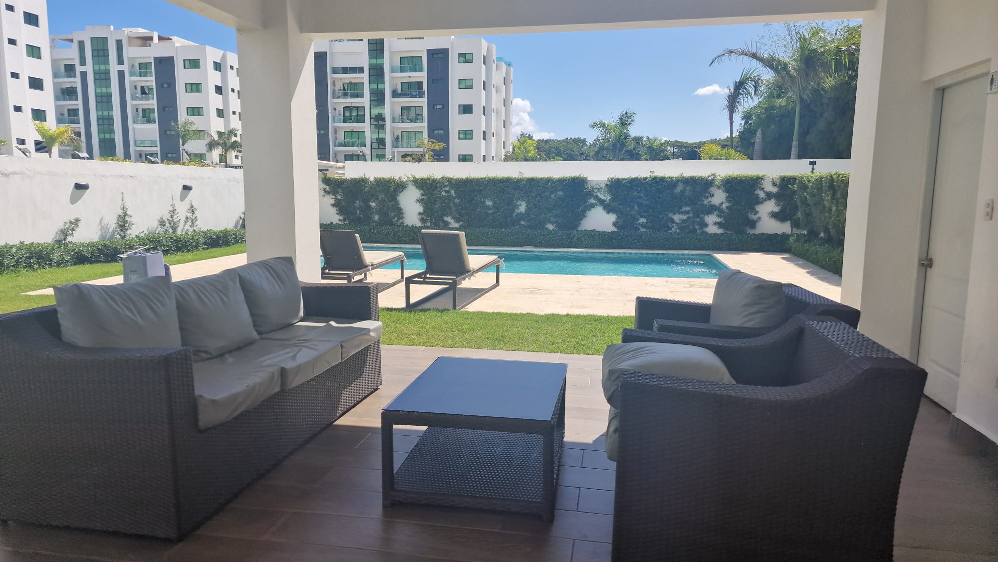 apartamentos - Apartamento en alquiler en residencial Sahara  1