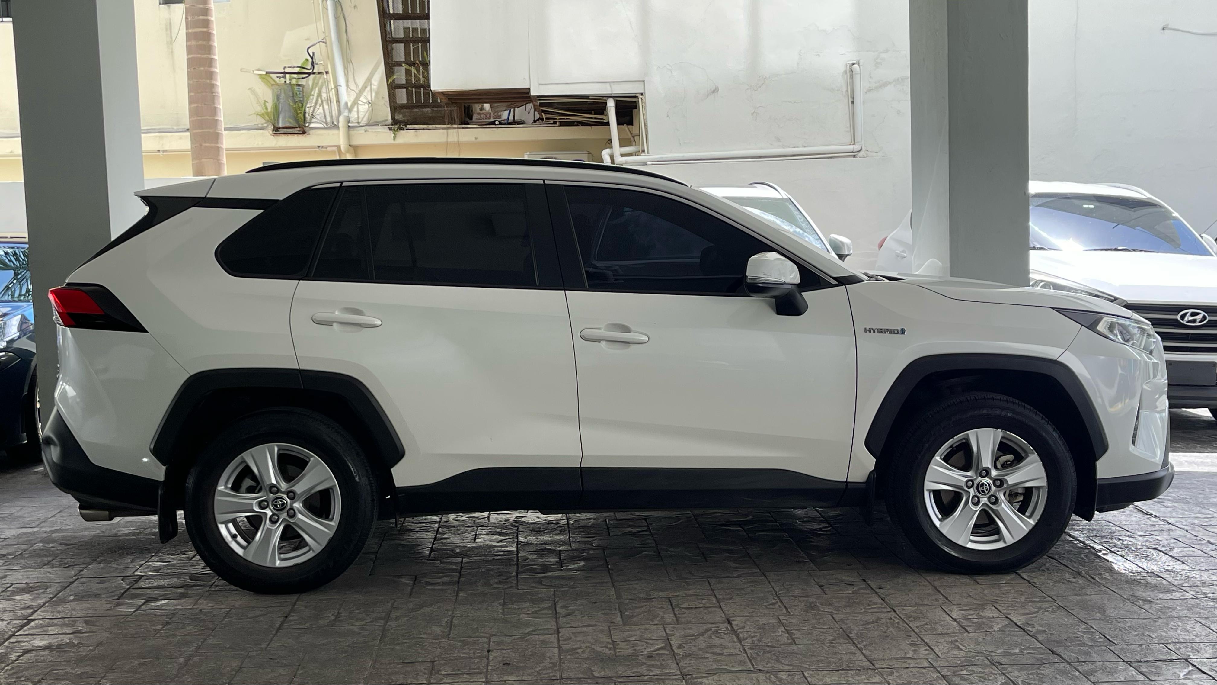 jeepetas y camionetas - Toyota RAV4 Hibrid 2022 3