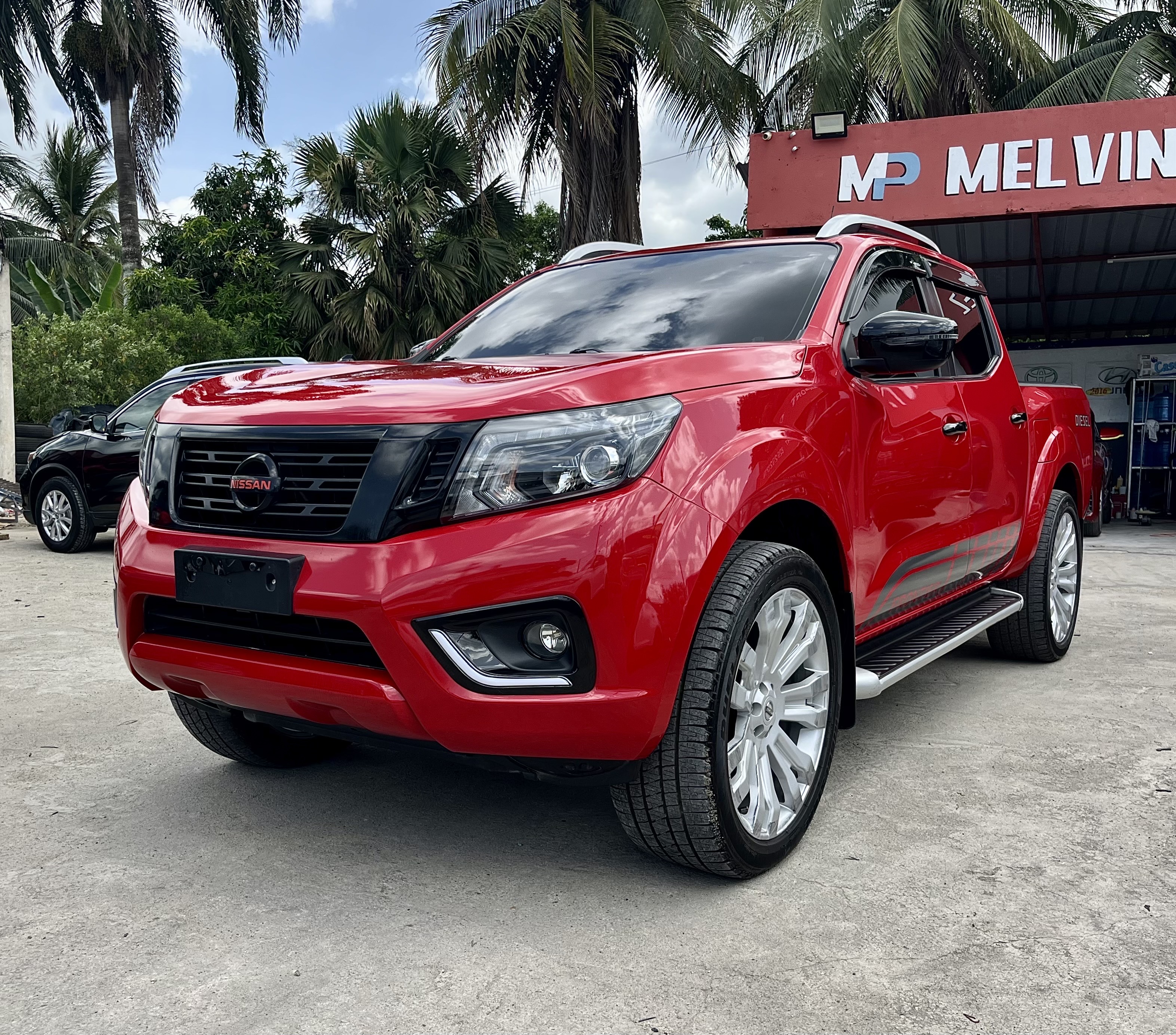 jeepetas y camionetas - Nissan Frontier 2021 – Versión LE 4x4 Diesel
 0