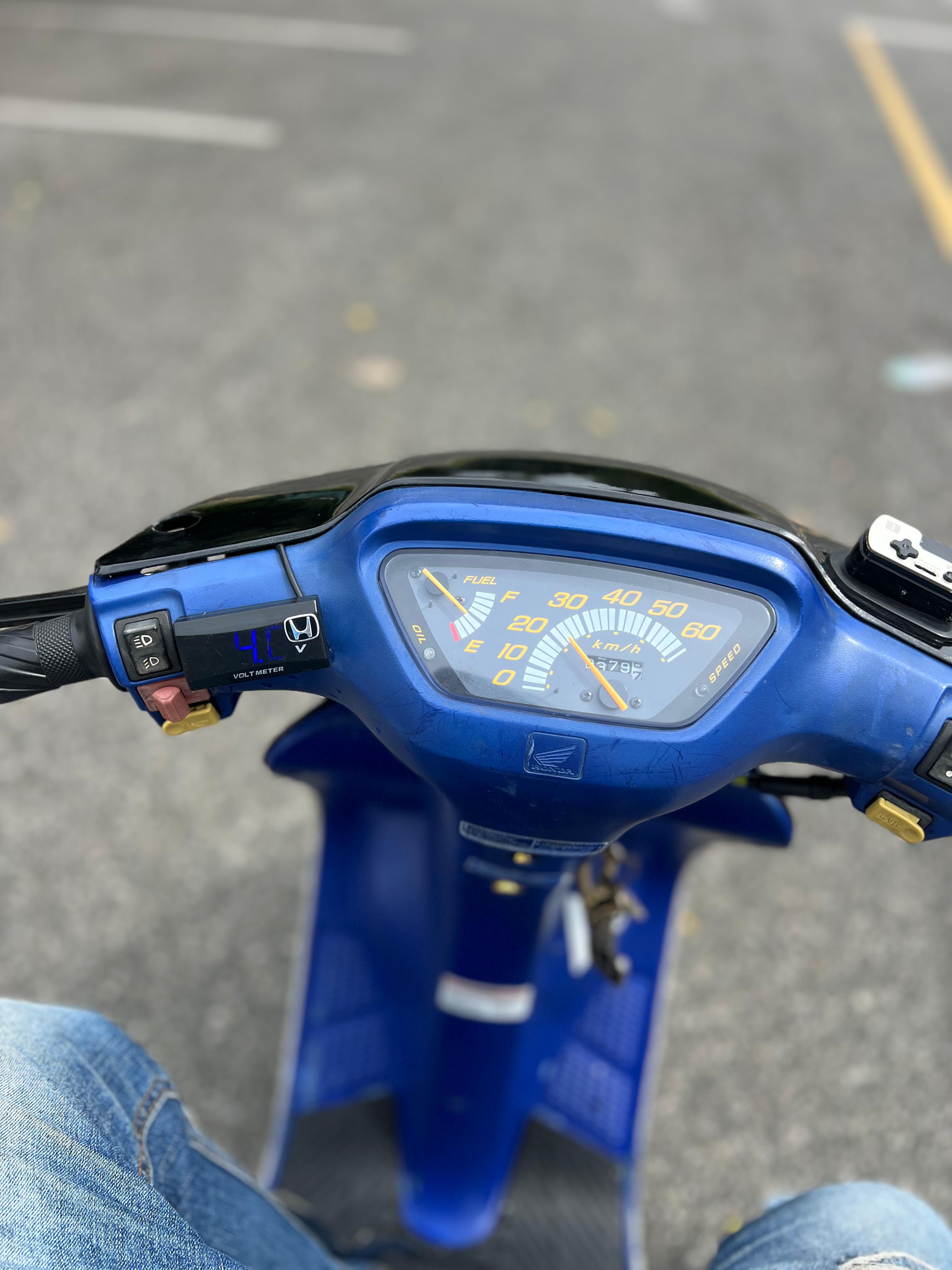 motores y pasolas - honda dio af18 buenas condiones  1